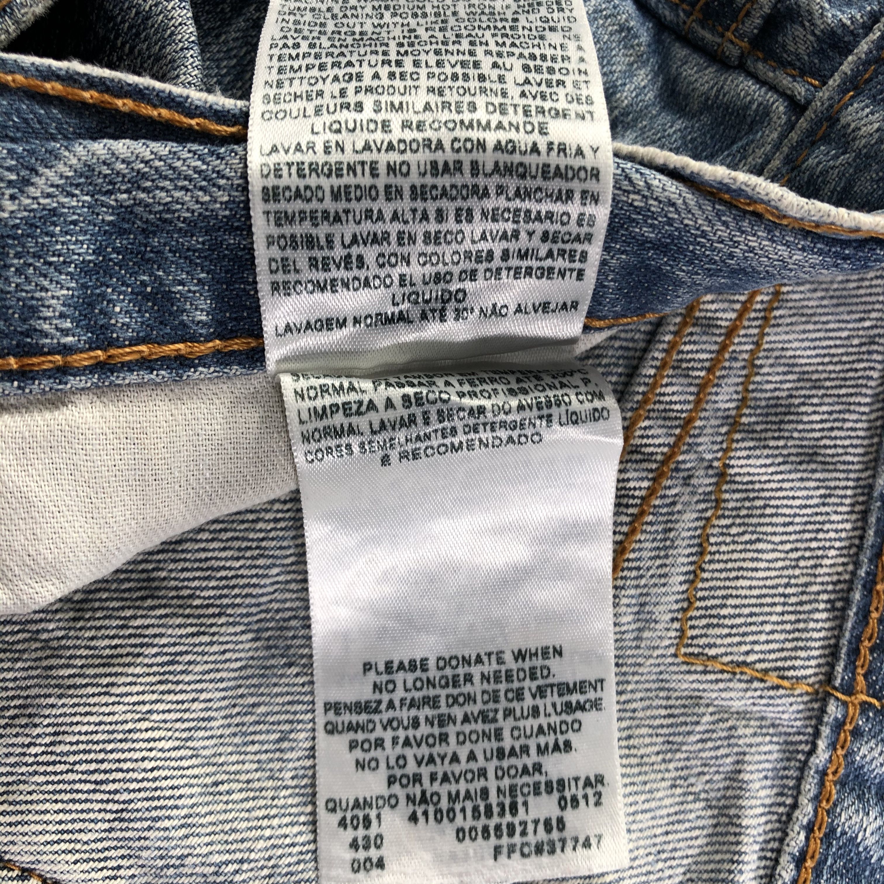 Levi's Vintage Levis 559 Jeans-J3178 Size US 35 - 10 Thumbnail