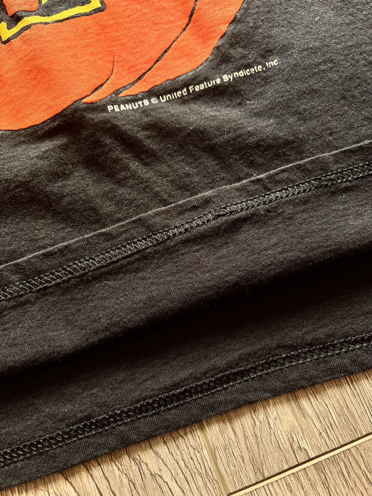 Peanuts Vintage Peanuts Snoopy Jack-o-Lantern Halloween T-Shirt Size US XL / EU 56 / 4 - 5 Thumbnail