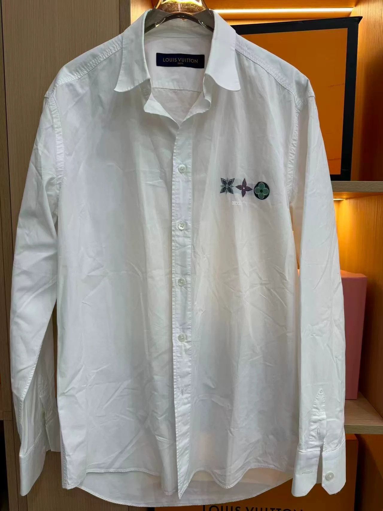Louis Vuitton Louis Vuitton Embroidered White Shirt Size US S / EU 44-46 / 1 - 1 Thumbnail
