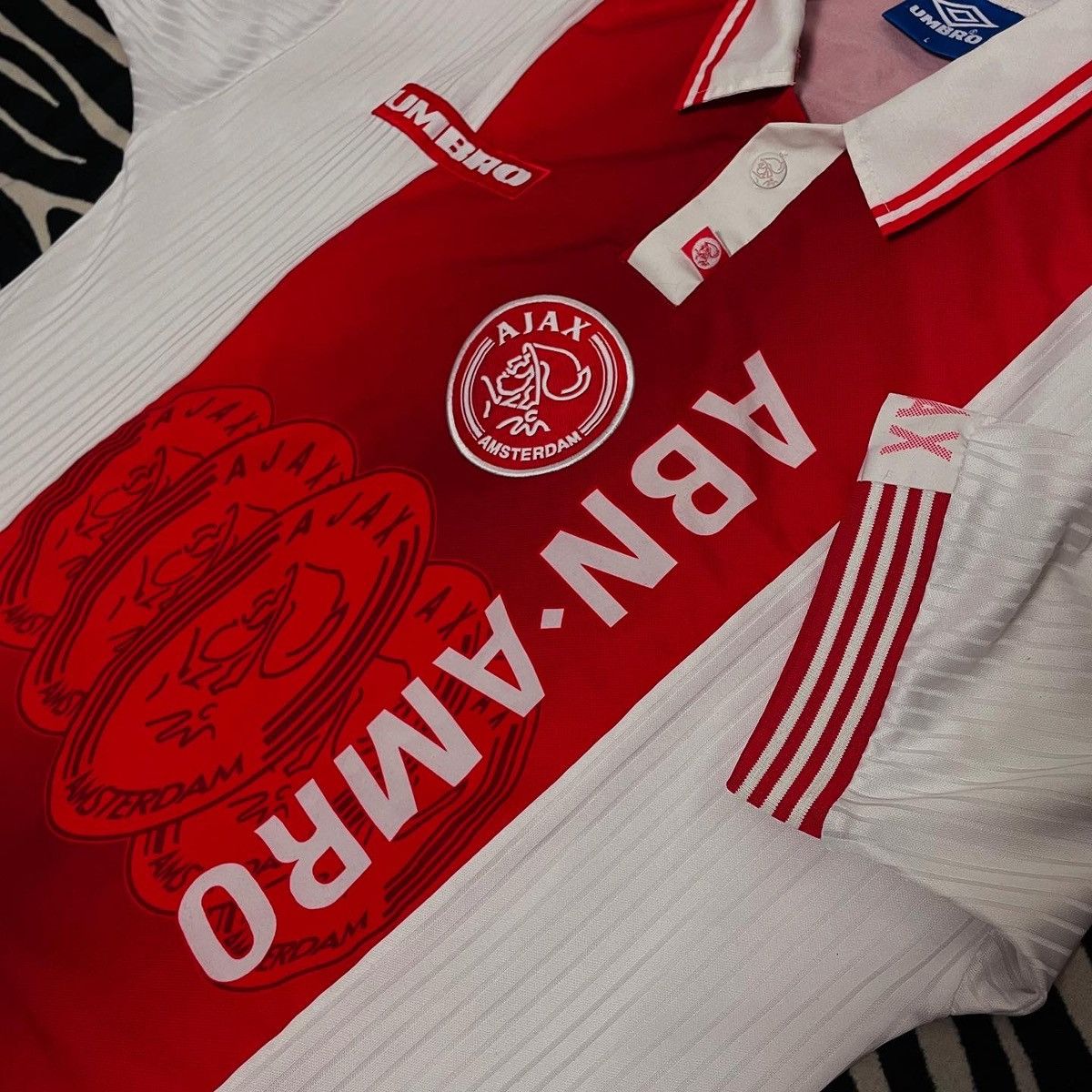 Umbro × Vintage 🔥 AJAX 1997 1998 UMBRO VINTAGE SOCCER JERSEY FOOTBALL SHIRT Size US L / EU 52-54 / 3 - 4 Thumbnail