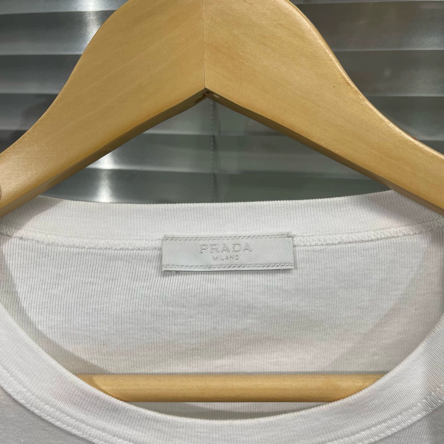 Prada Prada Triangle Logo Short Sleeve Tee L Near New #116 Size L / US 10 / IT 46 - 3 Thumbnail