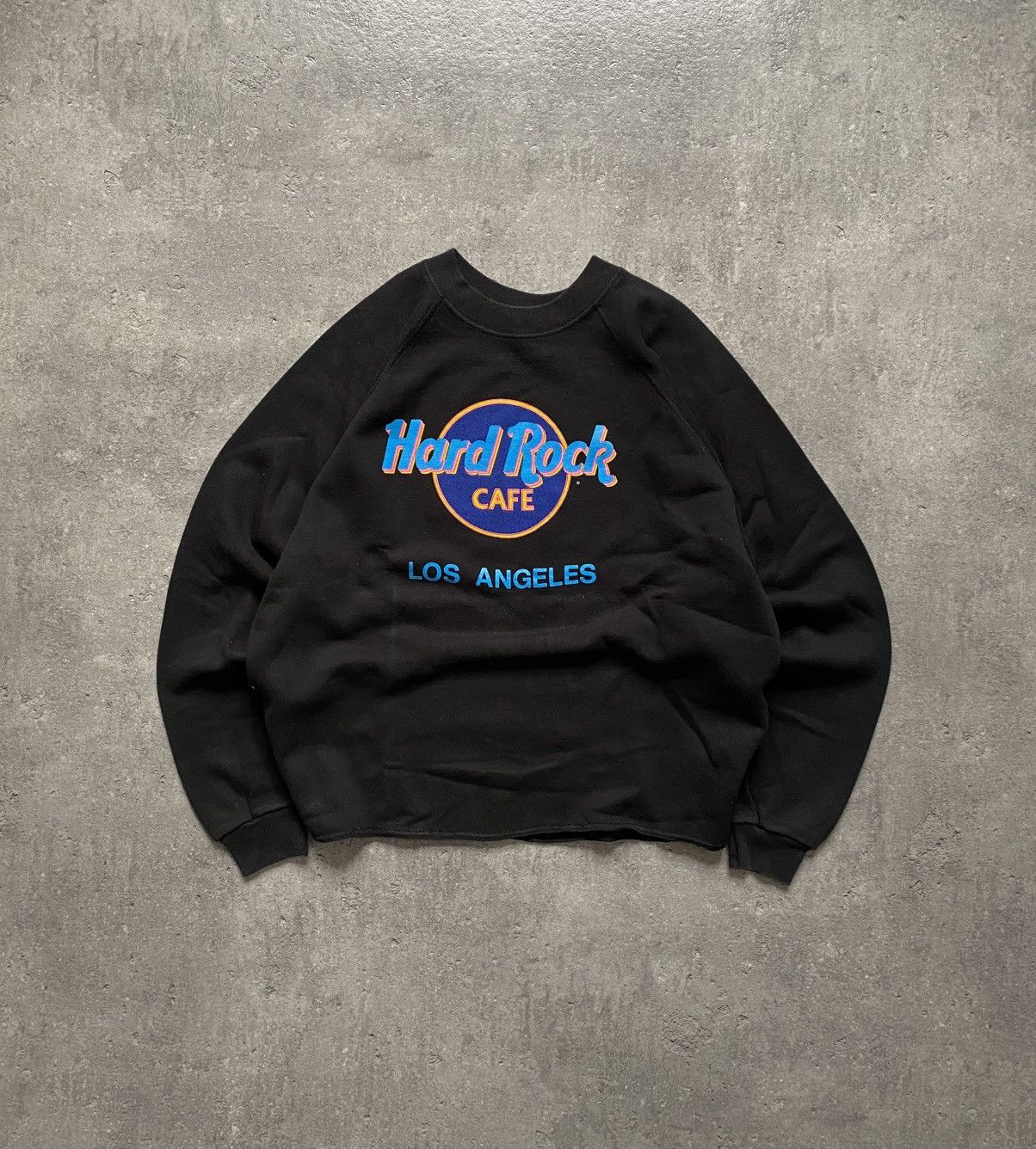 Hard Rock Cafe × Vintage Vintage 90’s Hard Rock Cafe Los Angeles Black Cropped Sweats Size US L / EU 52-54 / 3 - 1 Thumbnail