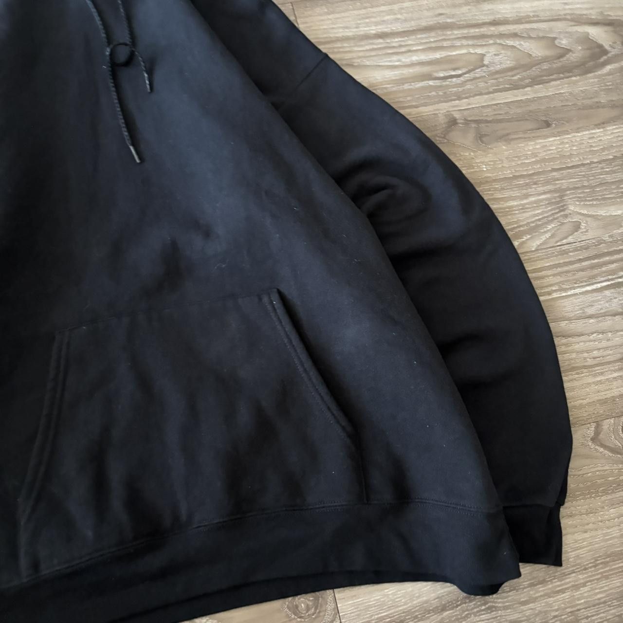 Vintage Crazy Vintage Y2K/2000s Black Blank Russell Style Pullover Hoodie! Size XL Size US XL / EU 56 / 4 - 4 Thumbnail