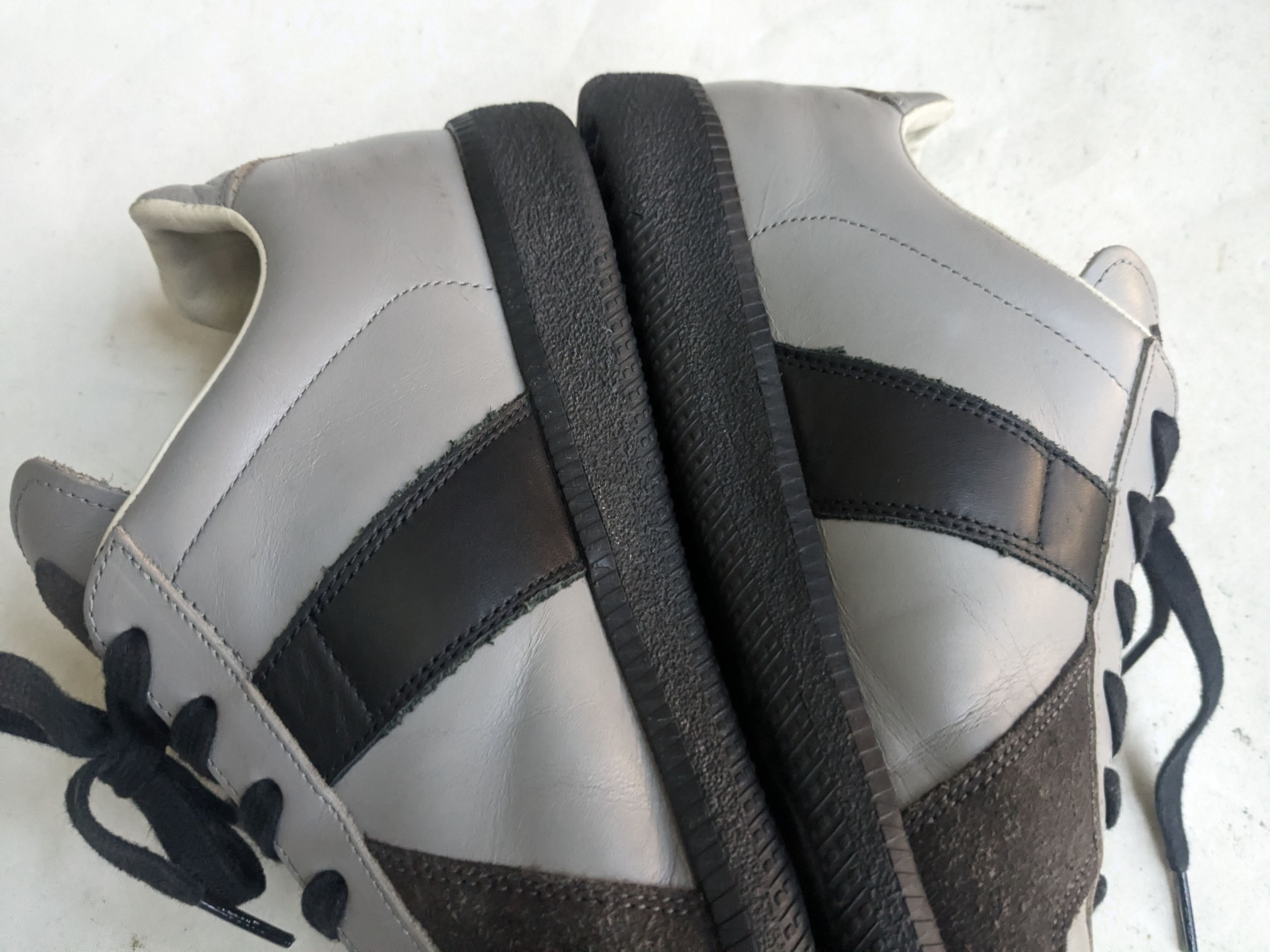 Maison Margiela Maison Margiela Replica GAT Gray Black 7 40 Size US 7 / EU 40 - 11 Thumbnail