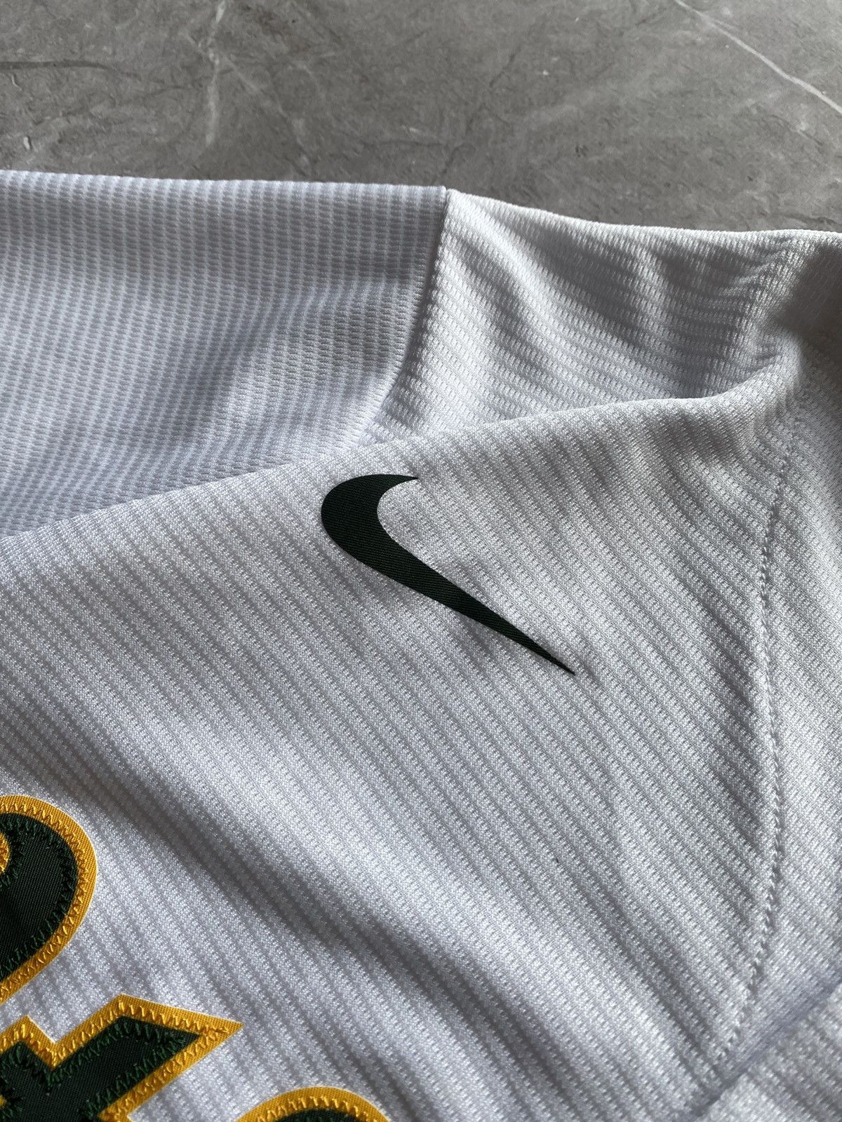 Nike Nike Team MLB Oakland Athletics Home White Jersey 2022 Size US S / EU 44-46 / 1 - 6 Thumbnail