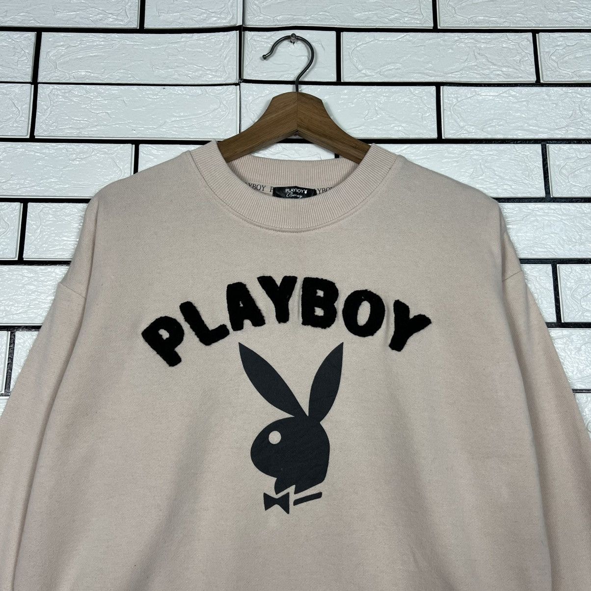 Playboy PLAYBOY Bunny Spellout Big Logo Short Sweatshirt #3952-C180 Size M / US 6-8 / IT 42-44 - 2 Thumbnail