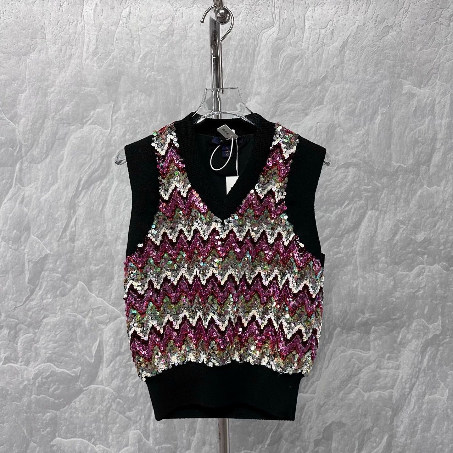 Louis Vuitton vibrant sequined wool vest by louis vuitton Size S / US 4 / IT 40 - 1 Thumbnail
