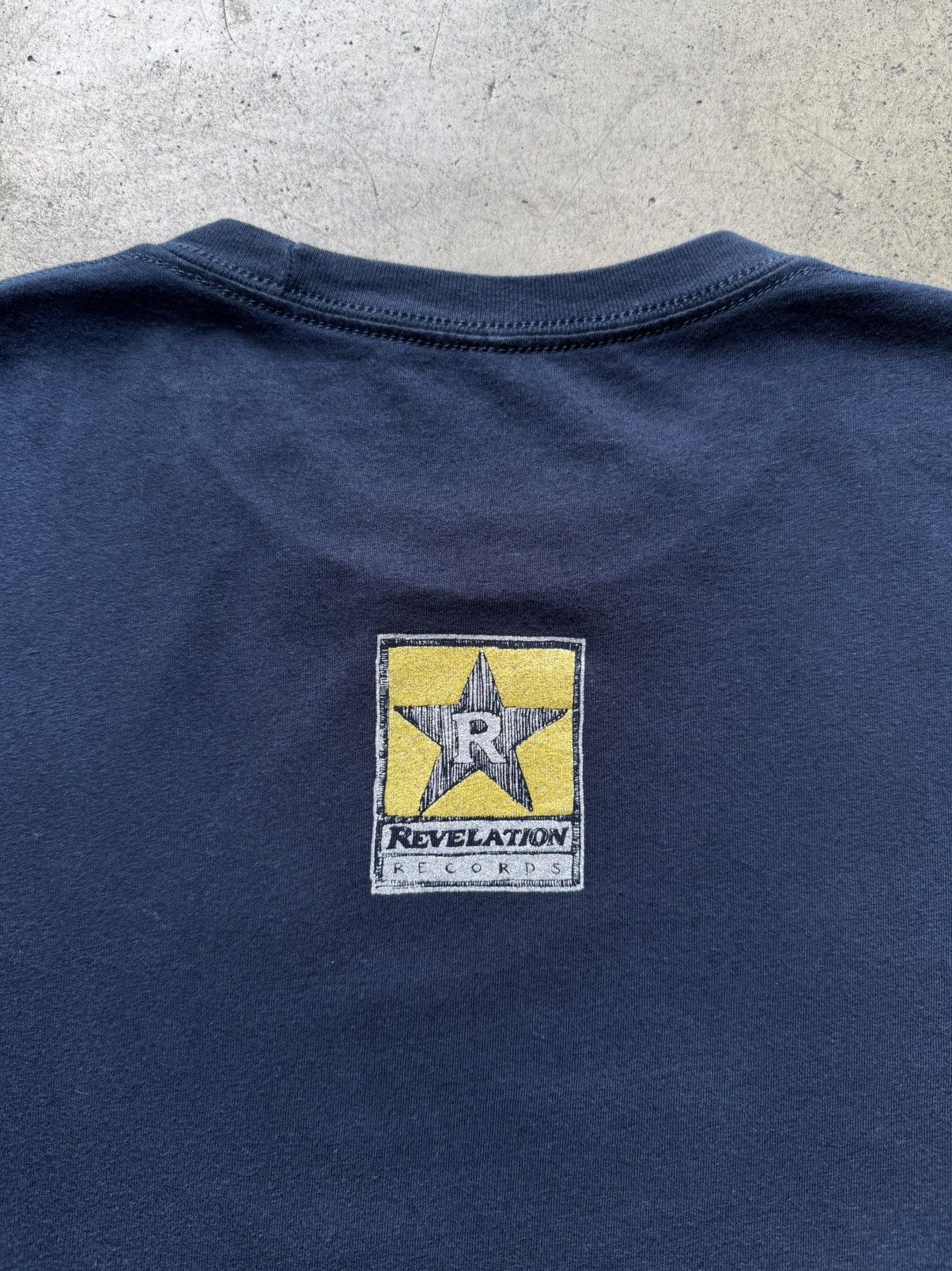 Vintage VTG ‘00s Y2K Elliott False Cathedrals Band Tee Shirt Nirvana Size US L / EU 52-54 / 3 - 4 Thumbnail