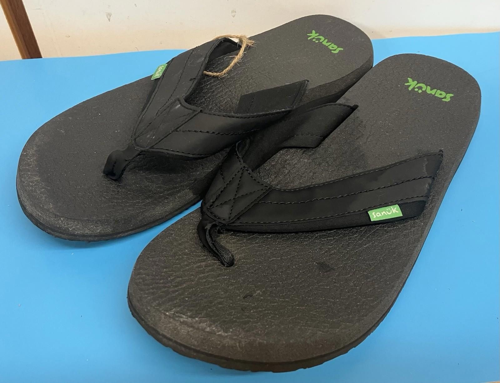 Sanuk Sanuk Ziggy Flip Flops Sandals Men's Size 11 Black NWOT Size US 11 / EU 44 - 1 Thumbnail
