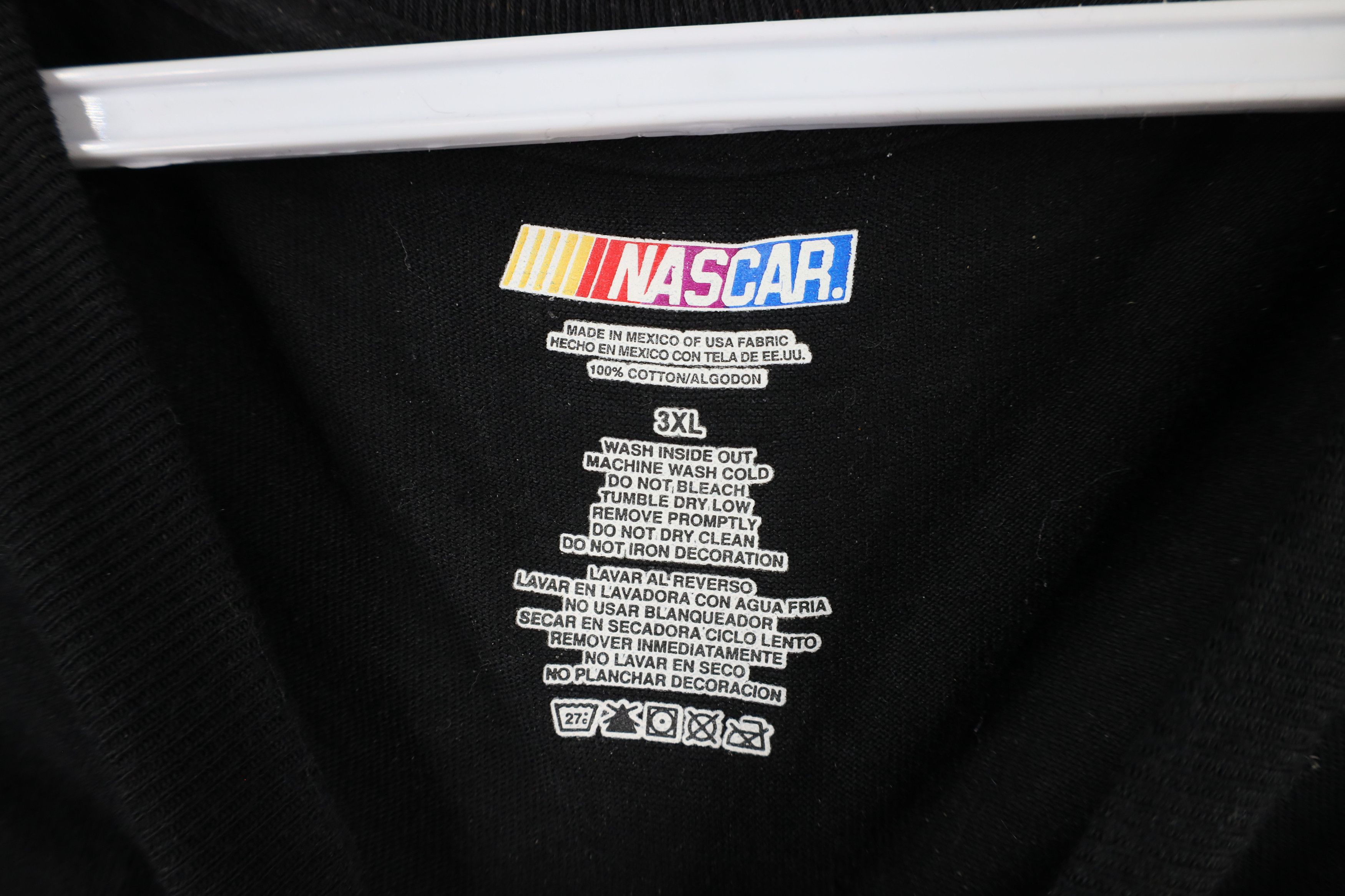 Vintage Vintage Y2K NASCAR 1 Racing Tony Stewart Long Sleeve T-Shirt Size US XXL / EU 58 / 5 - 4 Thumbnail
