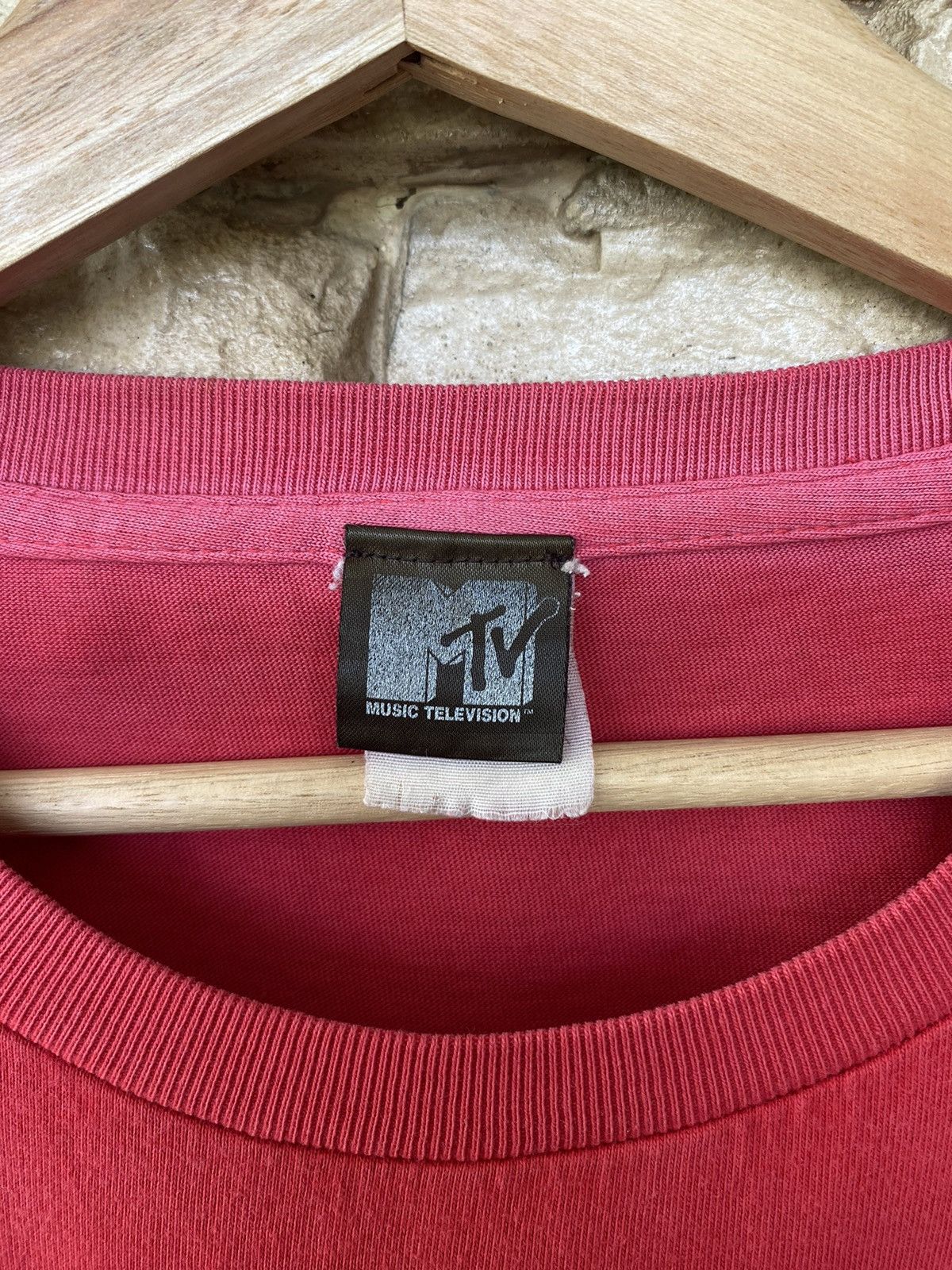 Vintage Vintage MTV Music Television Distressed Band Tees Size US M / EU 48-50 / 2 - 6 Thumbnail