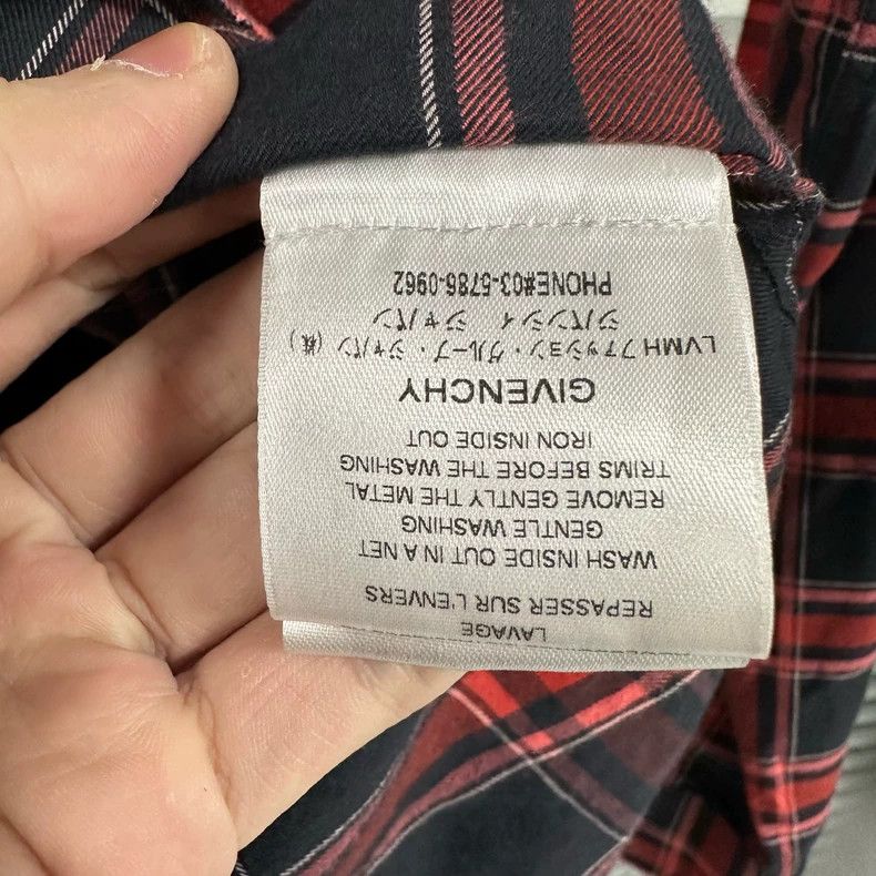 Givenchy Givenchy Size 39Checkered shirt 2506-Nextarrow Size US XL / EU 56 / 4 - 5 Thumbnail