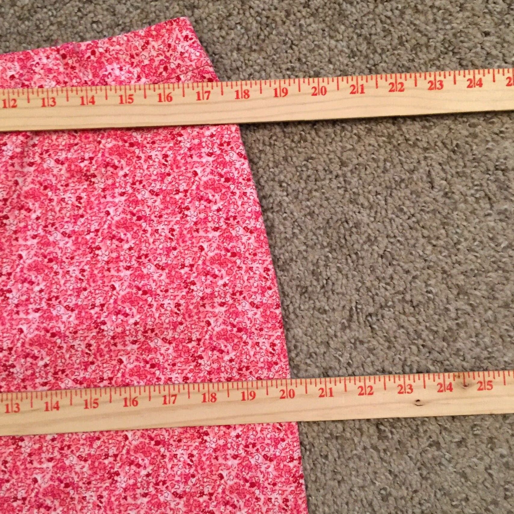 Vintage Fashion Bug Skirt Women 14 Pink Floral Knee Length Unlined Pencil Size 36" / US 14 / IT 50 - 4 Thumbnail