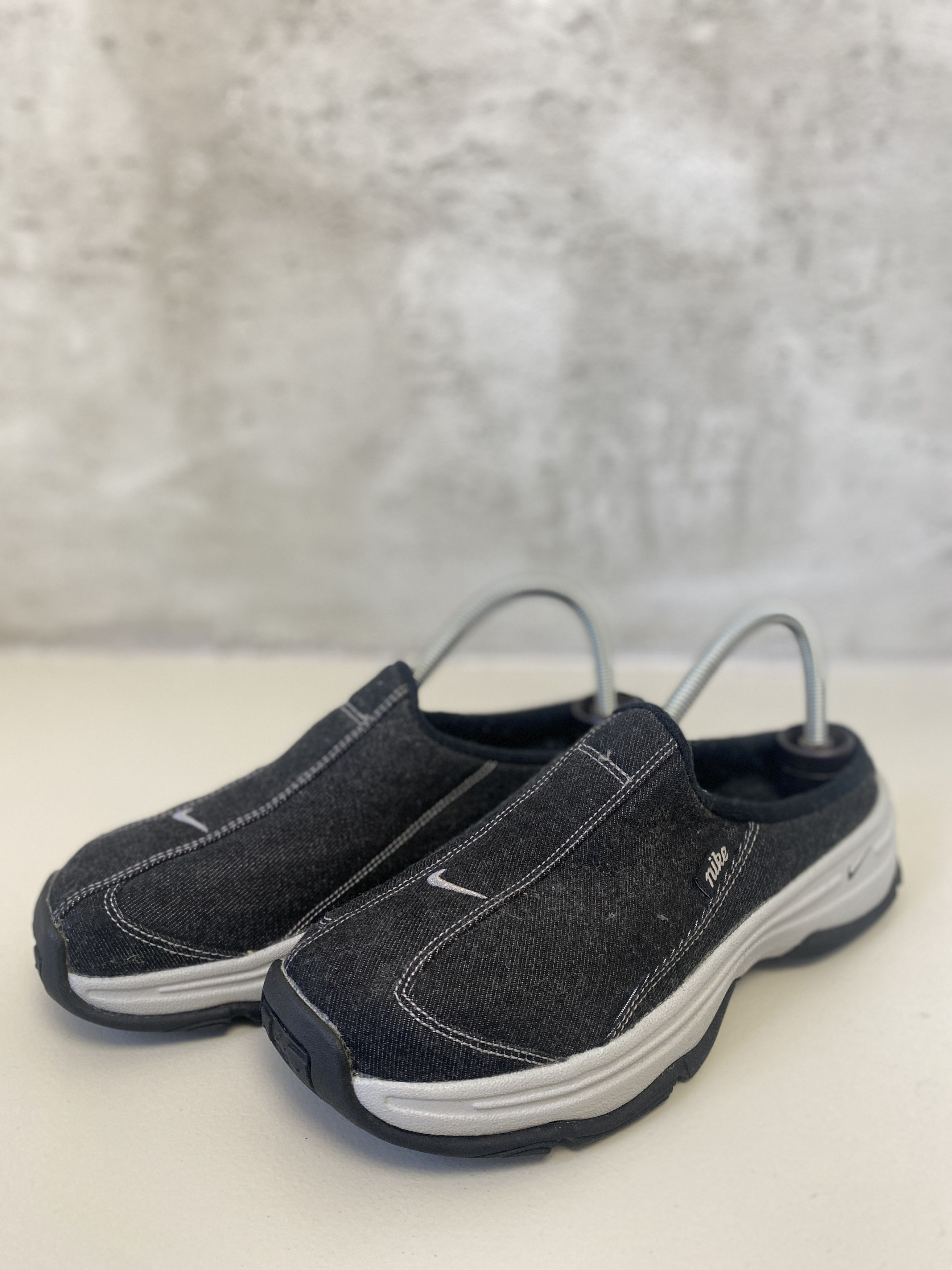 Nike Nike Afterparty 2002 vintage denim slip ons y2k 00s Size US 10.5 / IT 40.5 - 1 Thumbnail