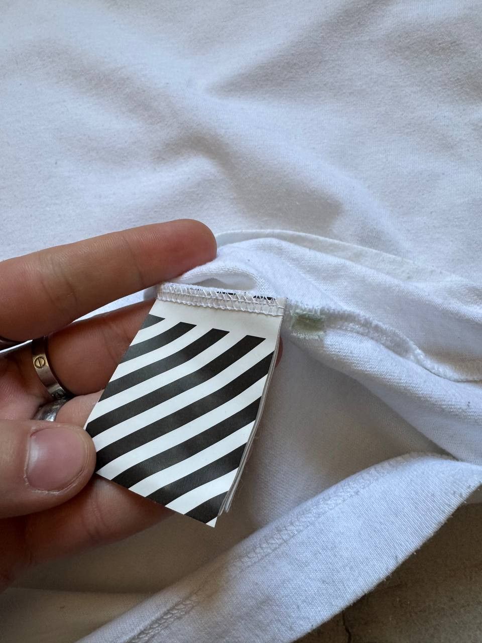 Off-White Off-white Tape arrow t-shirt Size US S / EU 44-46 / 1 - 5 Thumbnail