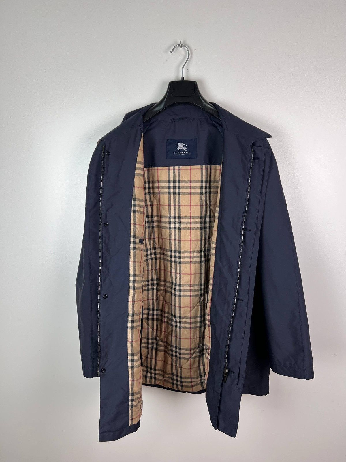 Burberry Burberry vintage coat size L Size US L / EU 52-54 / 3 - 10 Thumbnail