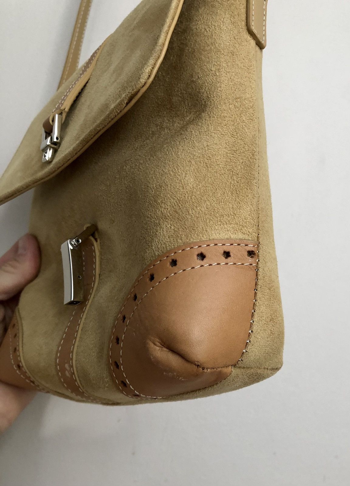 Hiroko Koshino Homme Hiroko Koshino Femme Vintage Suede Shoulder Bag Size ONE SIZE - 9 Thumbnail