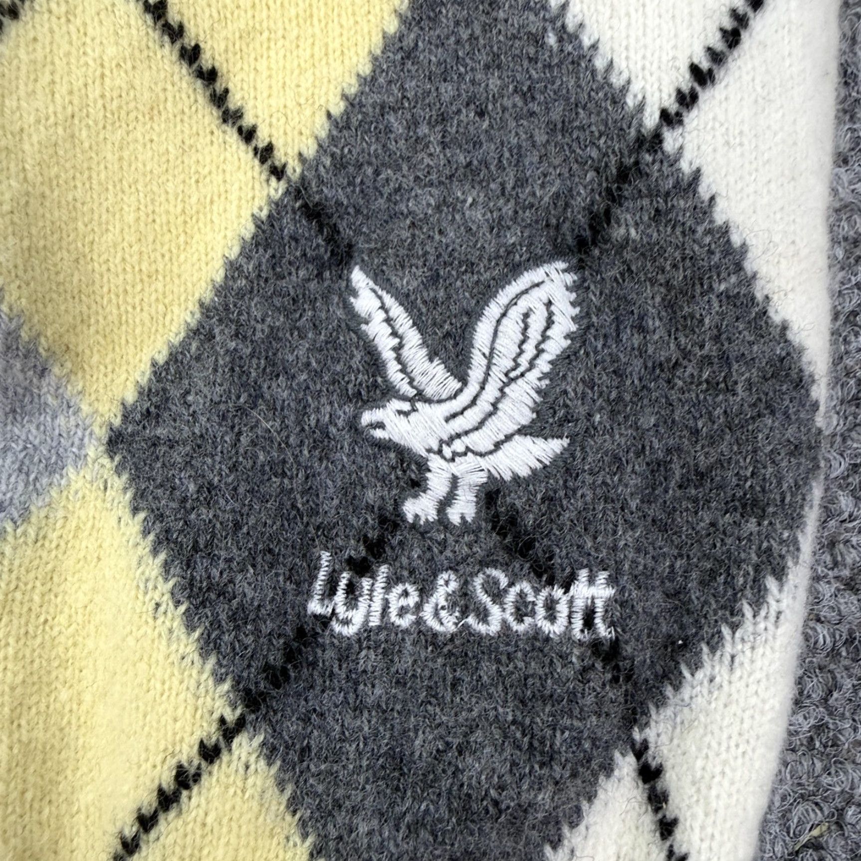 Lyle & Scott Lyle & Scott Sweater Womens Medium Cream Argyle V Neck 100% Lambswool Golf Knit Shirt Womens Size L / US 10 / IT 46 - 4 Thumbnail