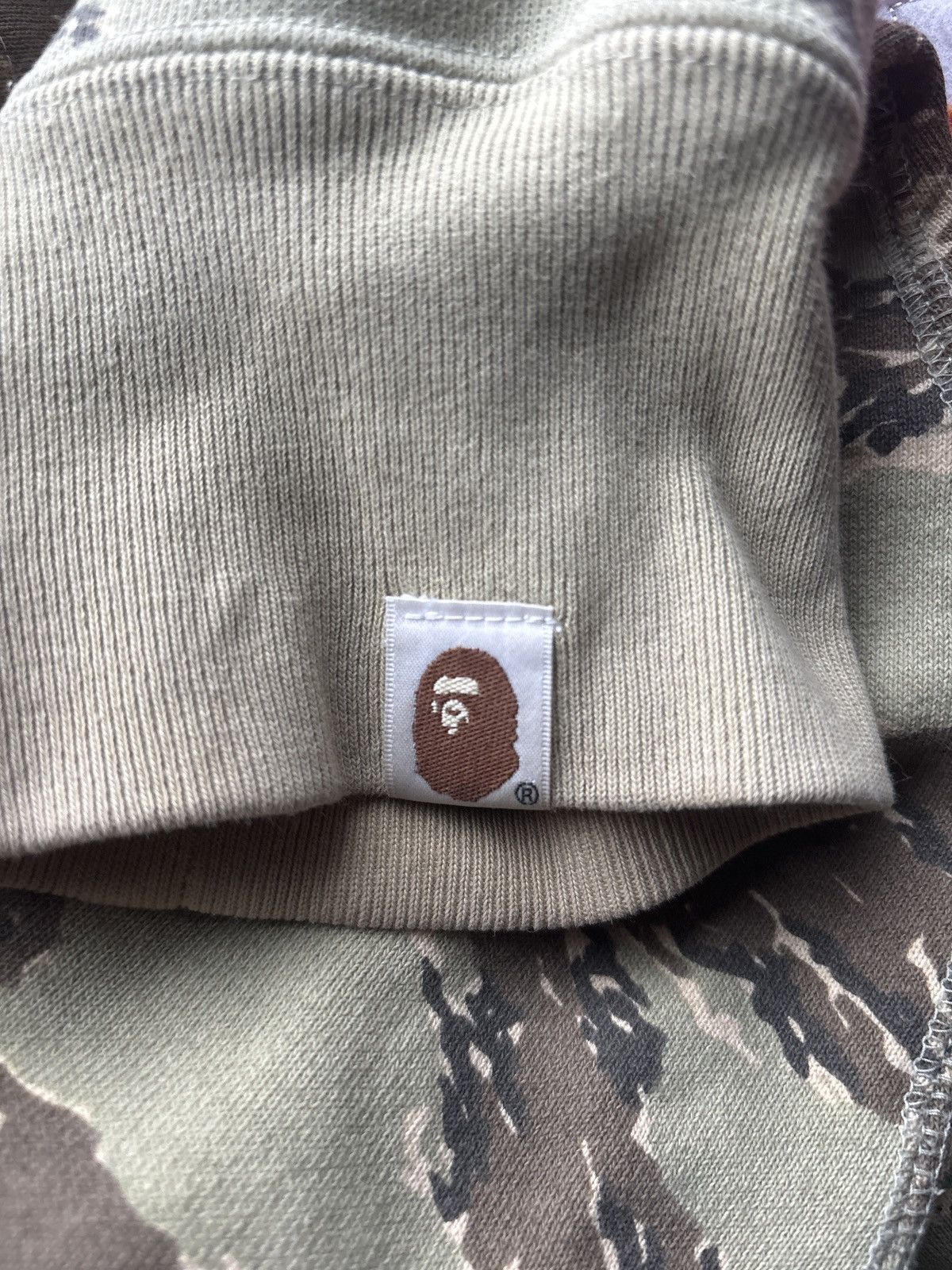 Bape BAPE Tiger full zip hoodie desert camo Size US M / EU 48-50 / 2 - 5 Thumbnail