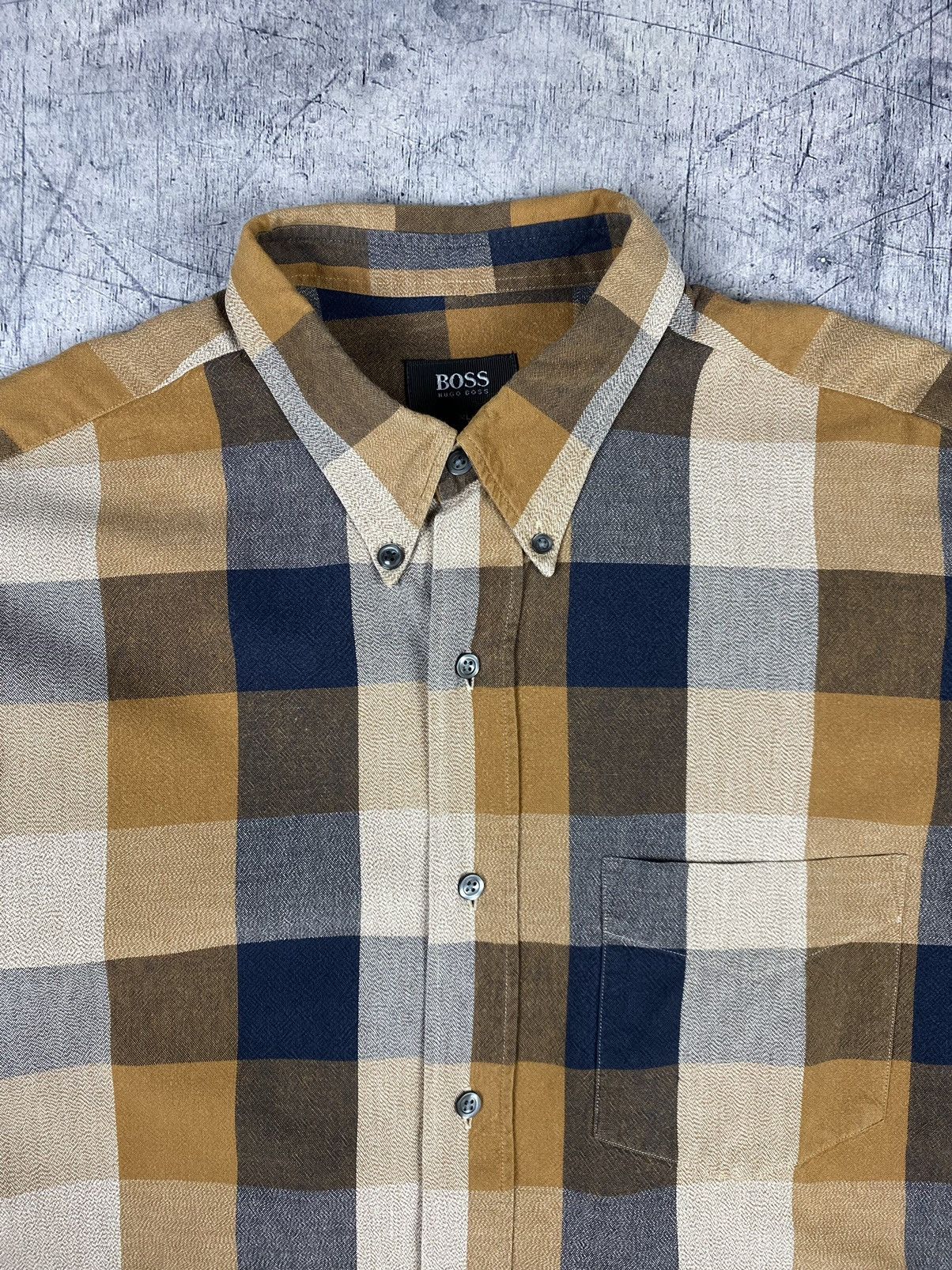 Hugo × Hugo Boss × Vintage Vintage Hugo Boss Checked Designer Button Up Shirt Size US XL / EU 56 / 4 - 5 Thumbnail