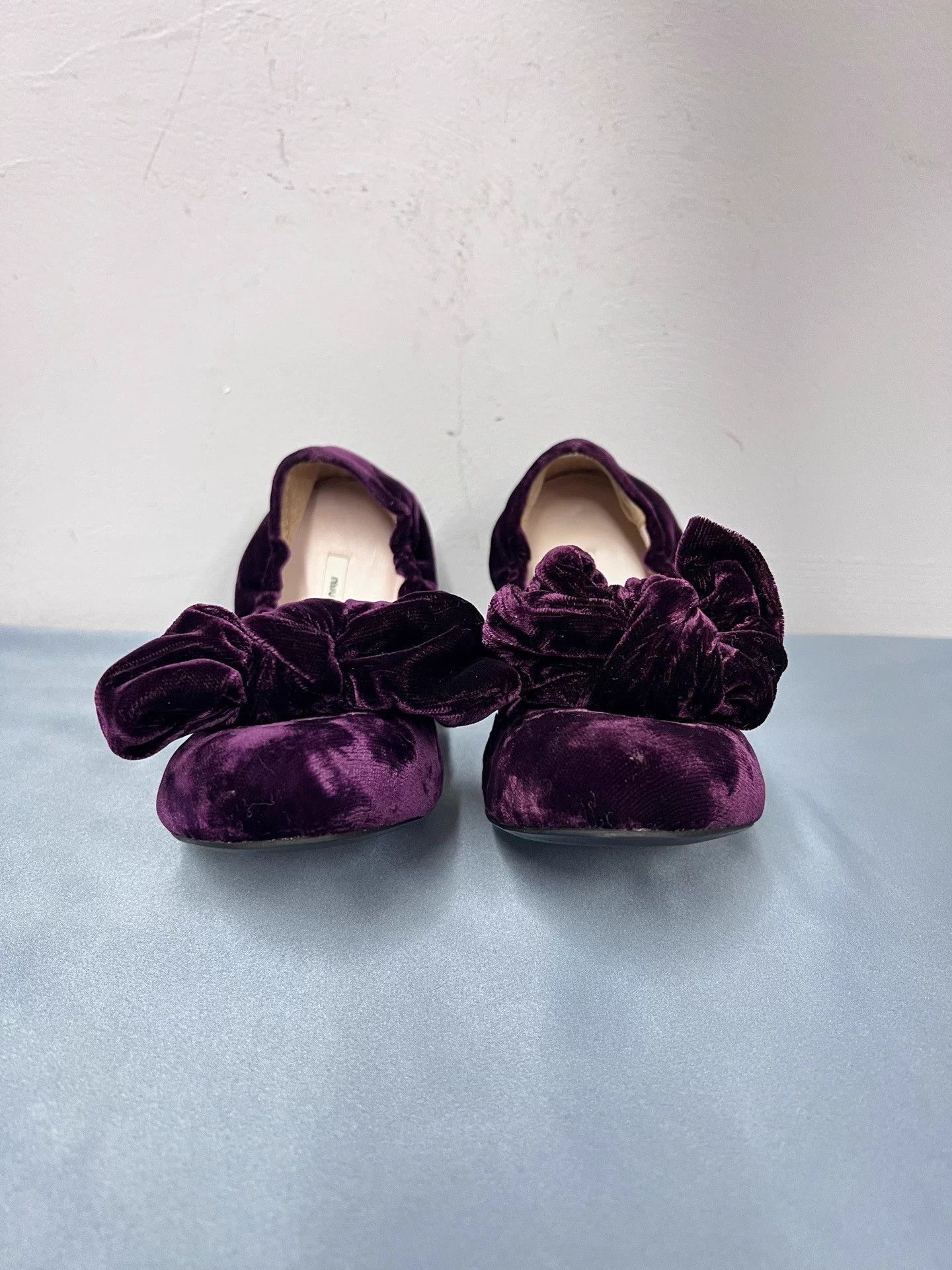 Miu Miu MIU MIU Velvet Bow Flat Ballet Shoes 36 New BF4097 Size US 5.5 / IT 35.5 - 2 Thumbnail