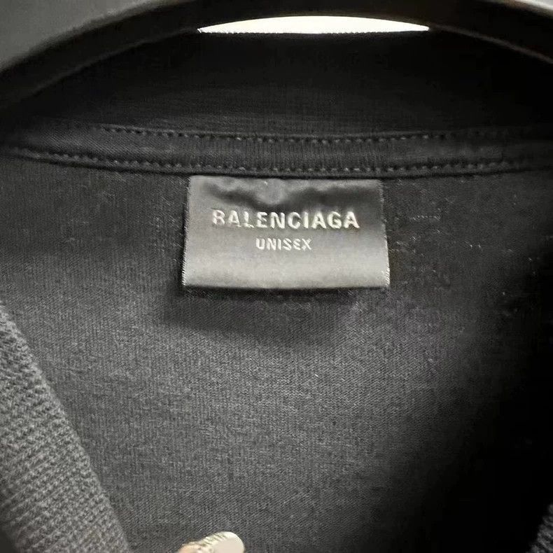 Balenciaga balenciaga's latest black logo print crewneck longsleeved T Size US L / EU 52-54 / 3 - 2 Thumbnail