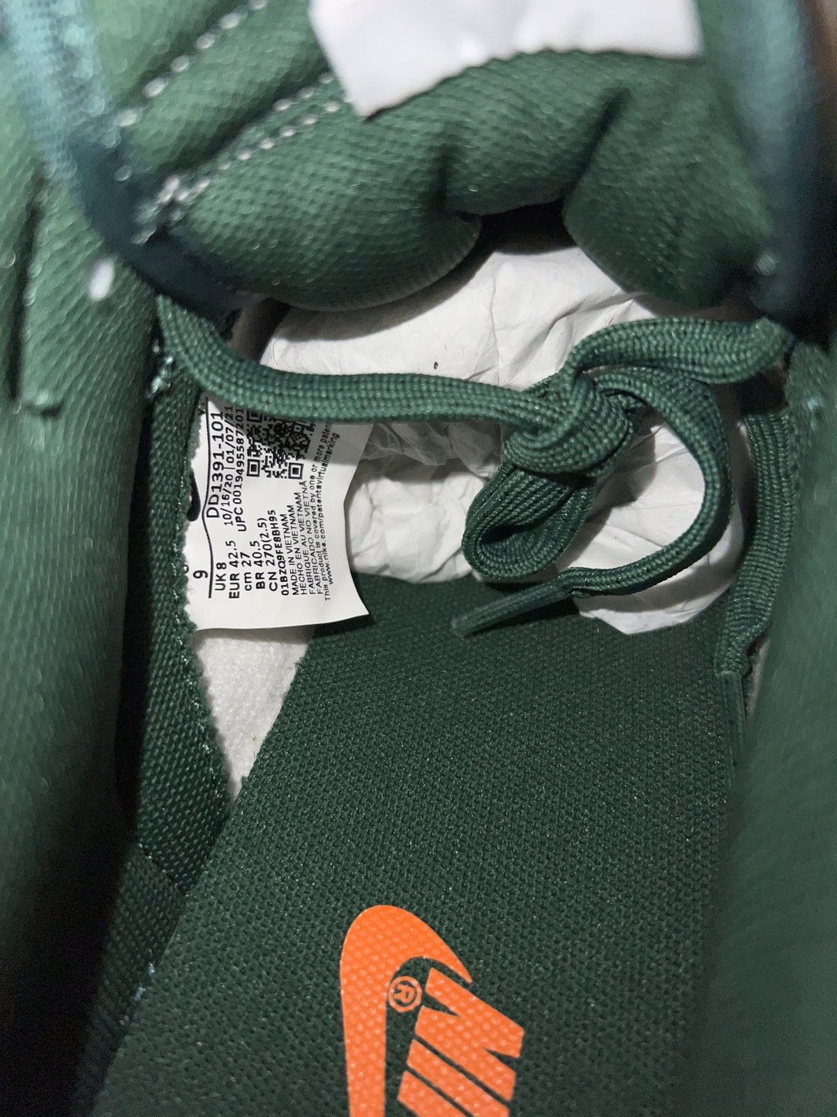 Nike MICHIGAN STATE GREEN DUNK Size US 9 / EU 42 - 6 Thumbnail