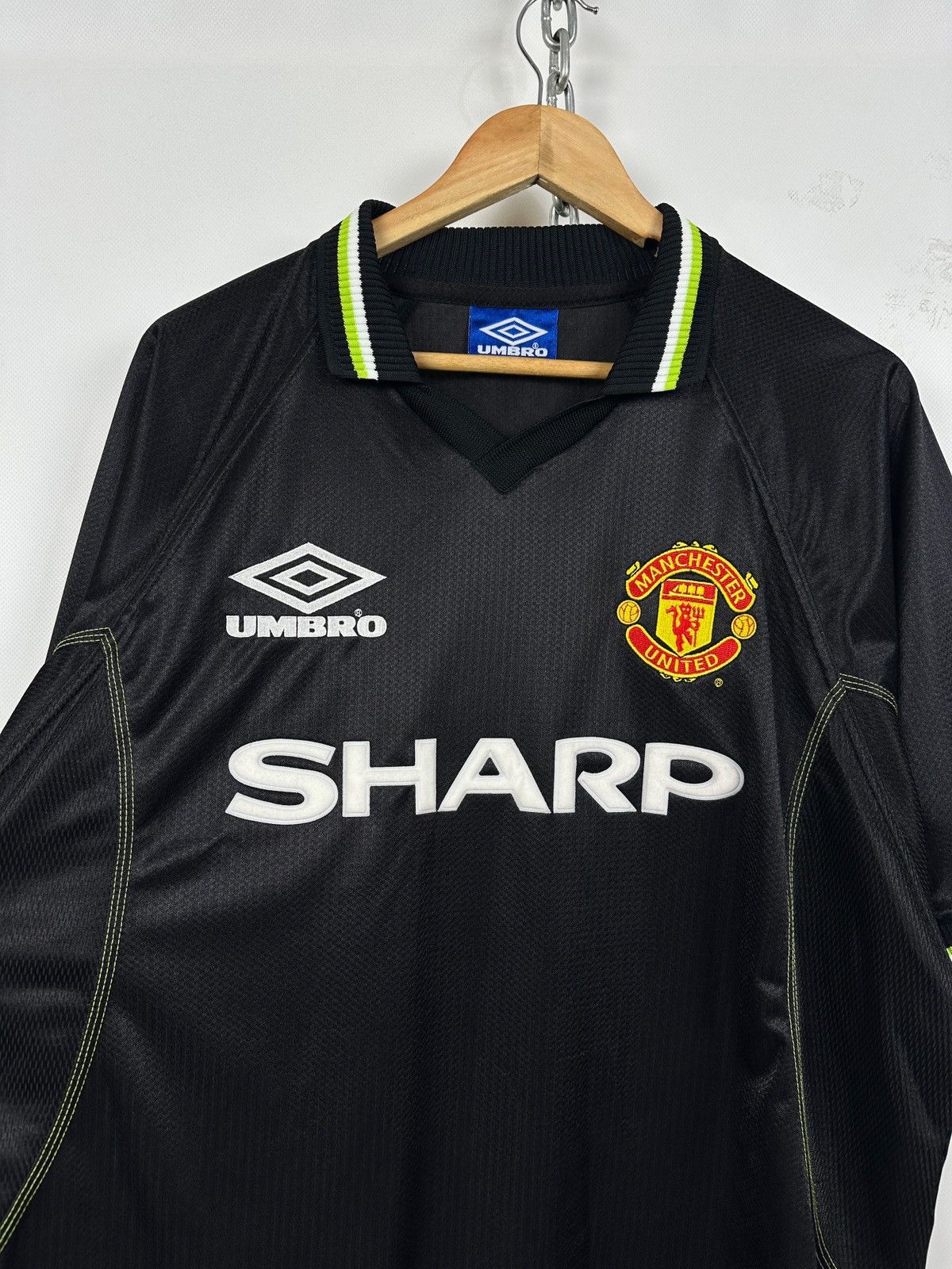 Umbro 1998-99 Umbro Manchester United Third Kit Soccer Jersey Size US XL / EU 56 / 4 - 9 Thumbnail