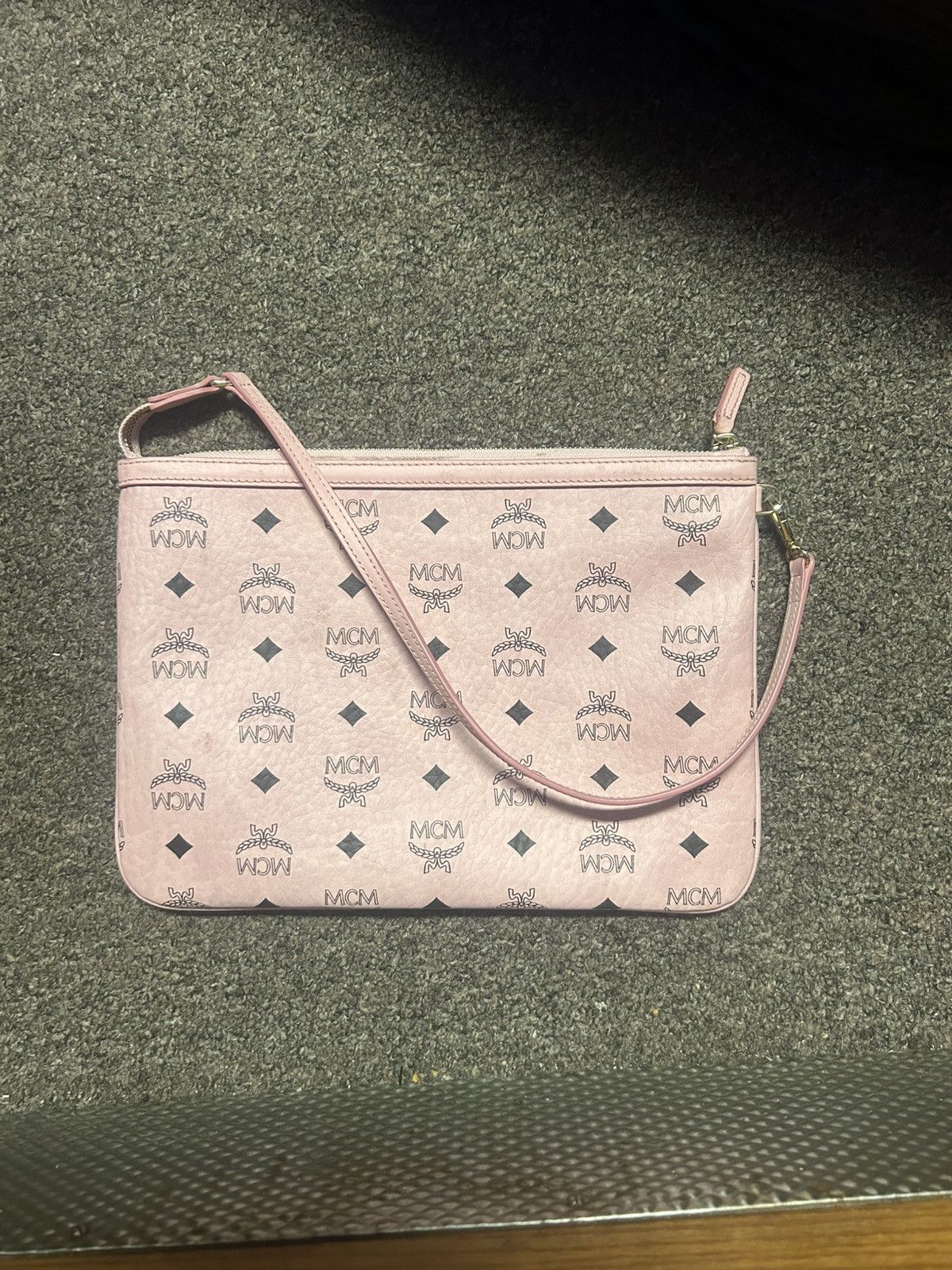 MCM MCM Cross Body Pouch Size ONE SIZE - 1 Thumbnail