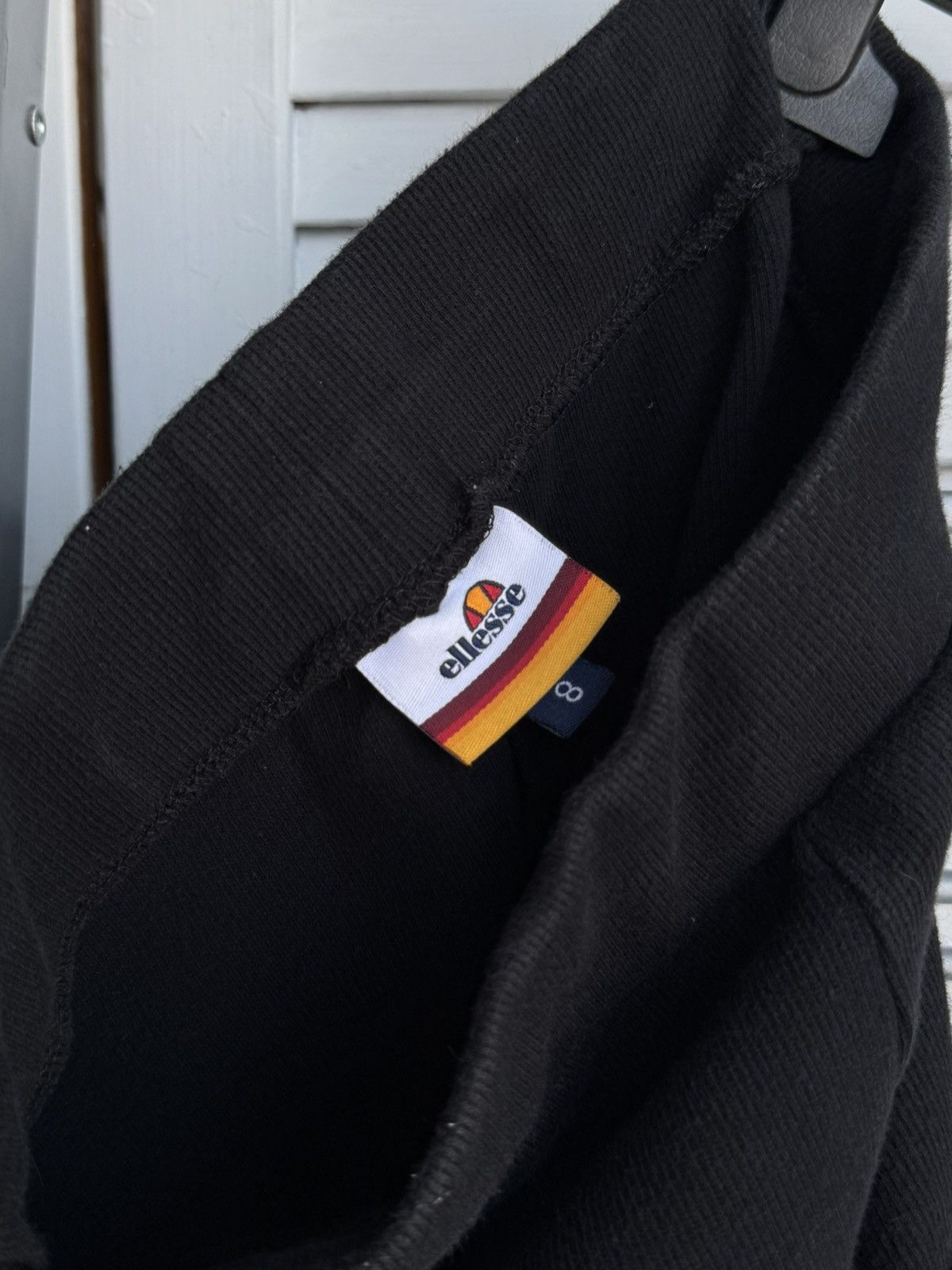 Ellesse Vintage Ellesse Flared Black Rib Pants Size 8 Size 27" / US 4 / IT 40 - 7 Thumbnail