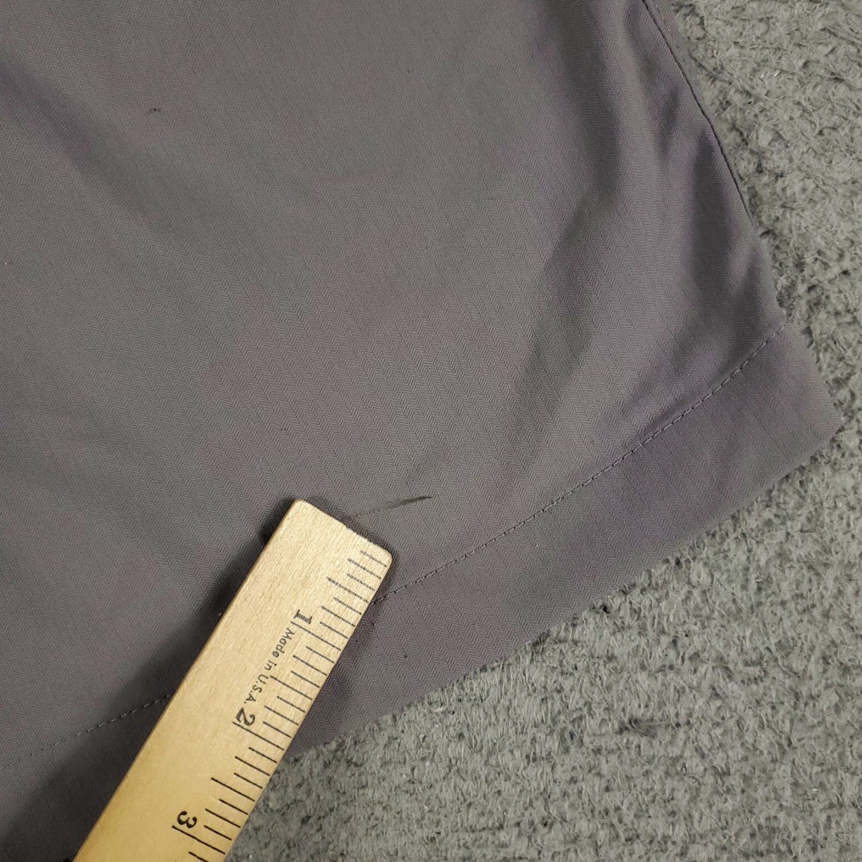 Under Armour Under Armour Shorts Mens 38 Gray Casual Flat Front Chino Shorts Size US 38 / EU 54 - 7 Thumbnail