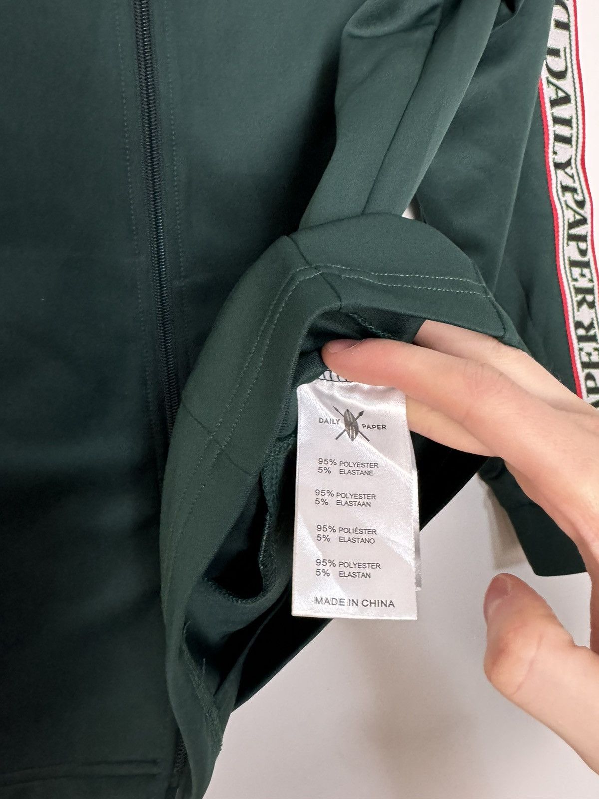 Daily Paper Daily paper tracksuit zip up sportswear streetwear style Size US S / EU 44-46 / 1 - 6 Thumbnail