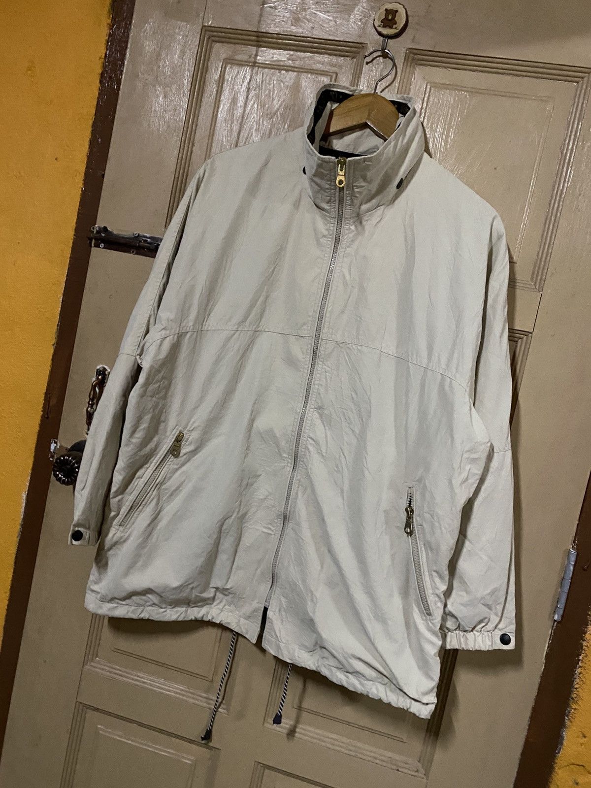 Vintage Claudio Valentino Paris Vintage Windbreaker Jacket - Beige Size US L / EU 52-54 / 3 - 2 Thumbnail