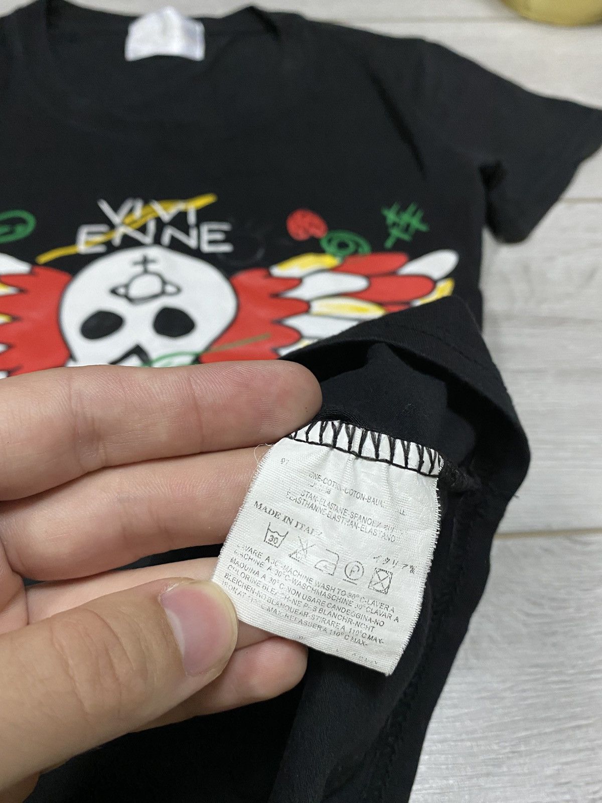 Vivienne Westwood Vivienne Westwood RARE skull orb heart vintage t-shirt Size S / US 4 / IT 40 - 5 Thumbnail