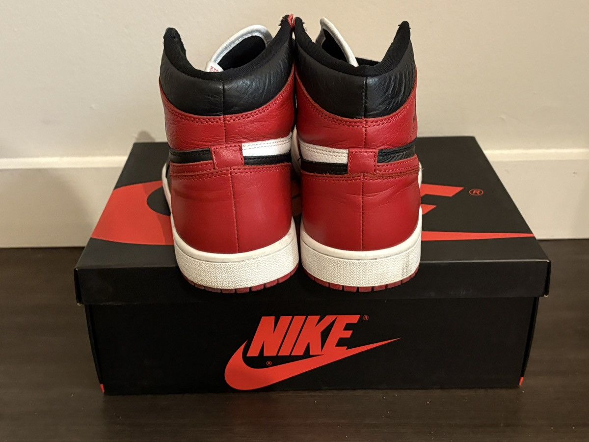 Nike Jordan 1 Retro High Homage To Home Size US 9 / EU 42 - 4 Thumbnail