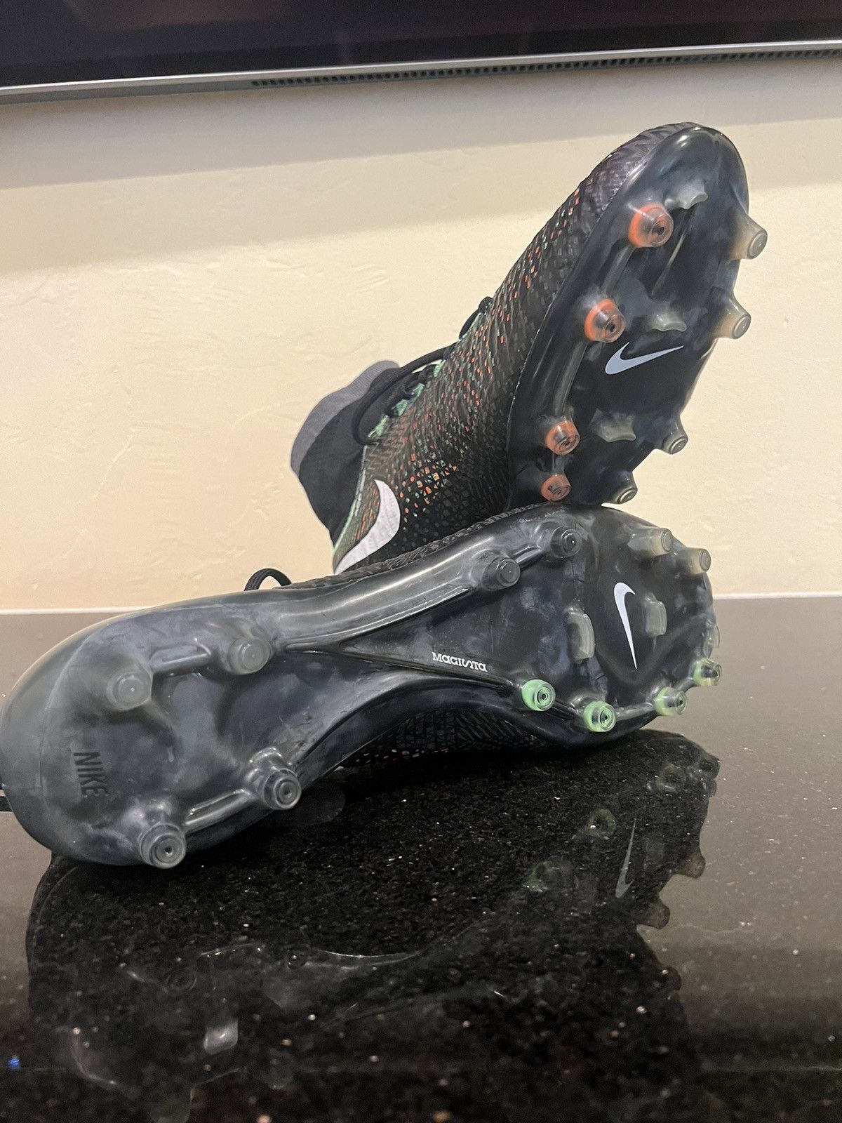 Nike Nike Magista Obra BHM Edition Size US 10 / EU 43 - 9 Thumbnail