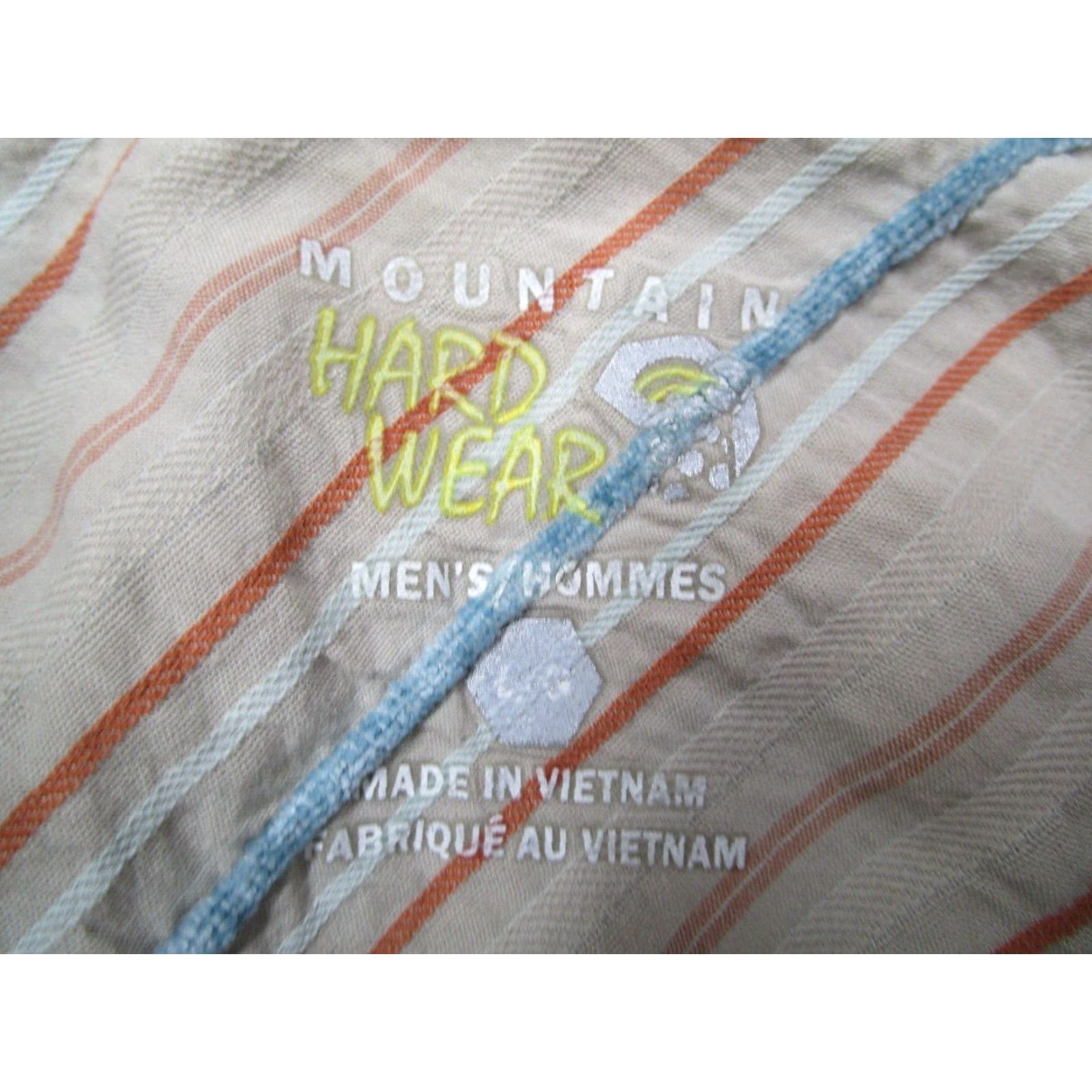 Mountain Hardwear Mountain Hardwear Mens Large Beige Shirt Button Up Pearl Snaps Hike Camp Work Size US L / EU 52-54 / 3 - 3 Thumbnail