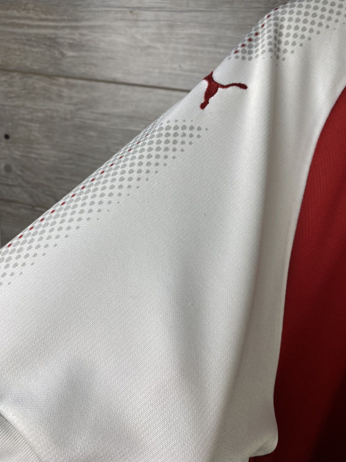 Puma × Vintage 🔥Vintage Arsenal Puma Soccer size XXL Size US XXL / EU 58 / 5 - 22 Thumbnail