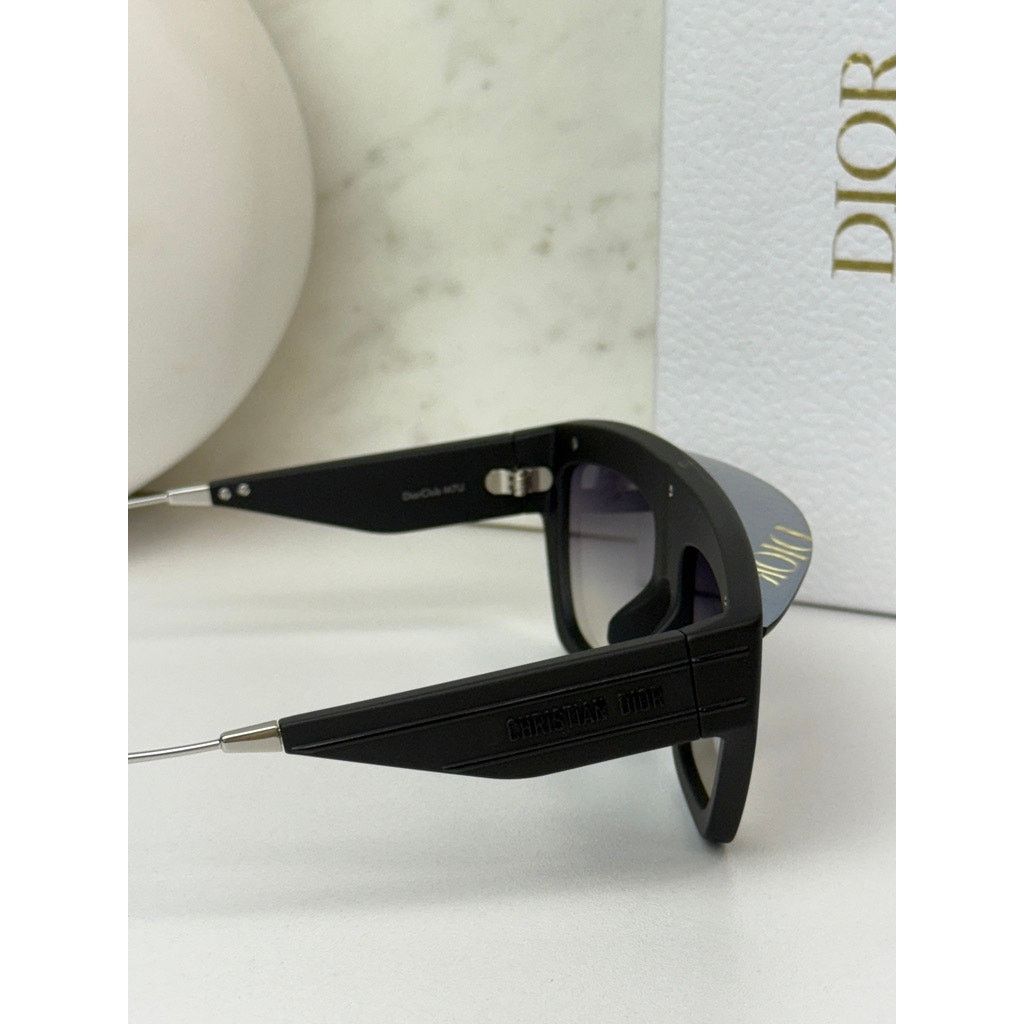 Dior NEW Dior DiorClub M7U Shield Mask Sunglasses Black Mirror Size ONE SIZE - 5 Thumbnail
