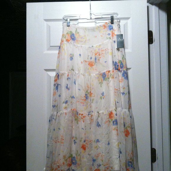 Ralph Lauren RALPH LAUREN WOMEN'S NEW 100%POLYESTER SKIRT SIZE: 6 Size 28" / US 6 / IT 42 - 1 Thumbnail