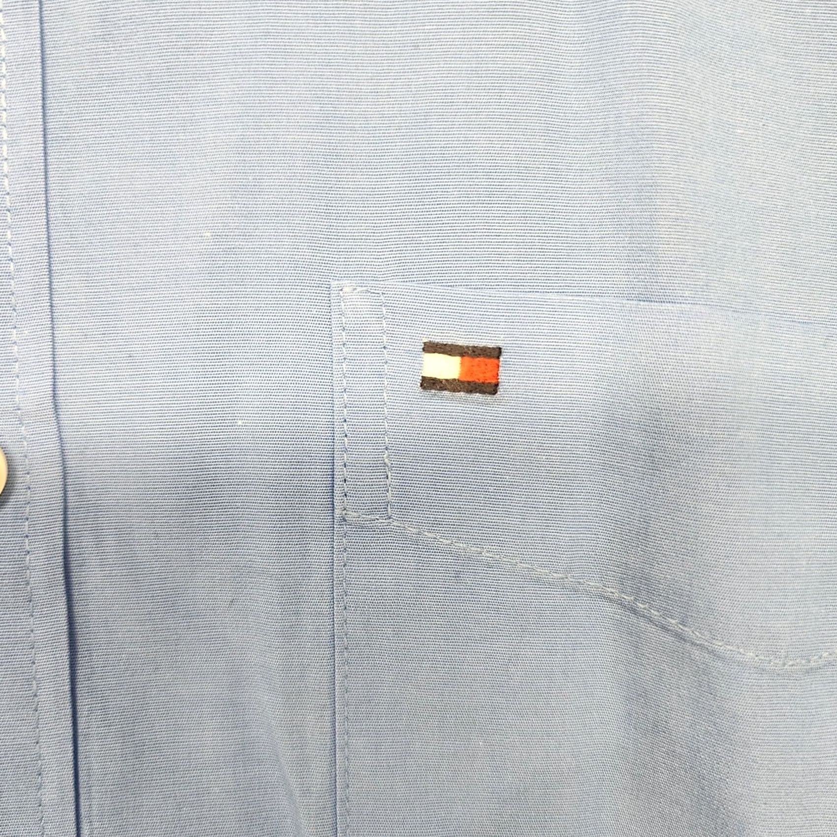 Tommy Hilfiger Tommy Hilfiger Shirt Mens Medium Blue Short Sleeve Button Up Pocket Flag Preppy Size US L / EU 52-54 / 3 - 4 Thumbnail