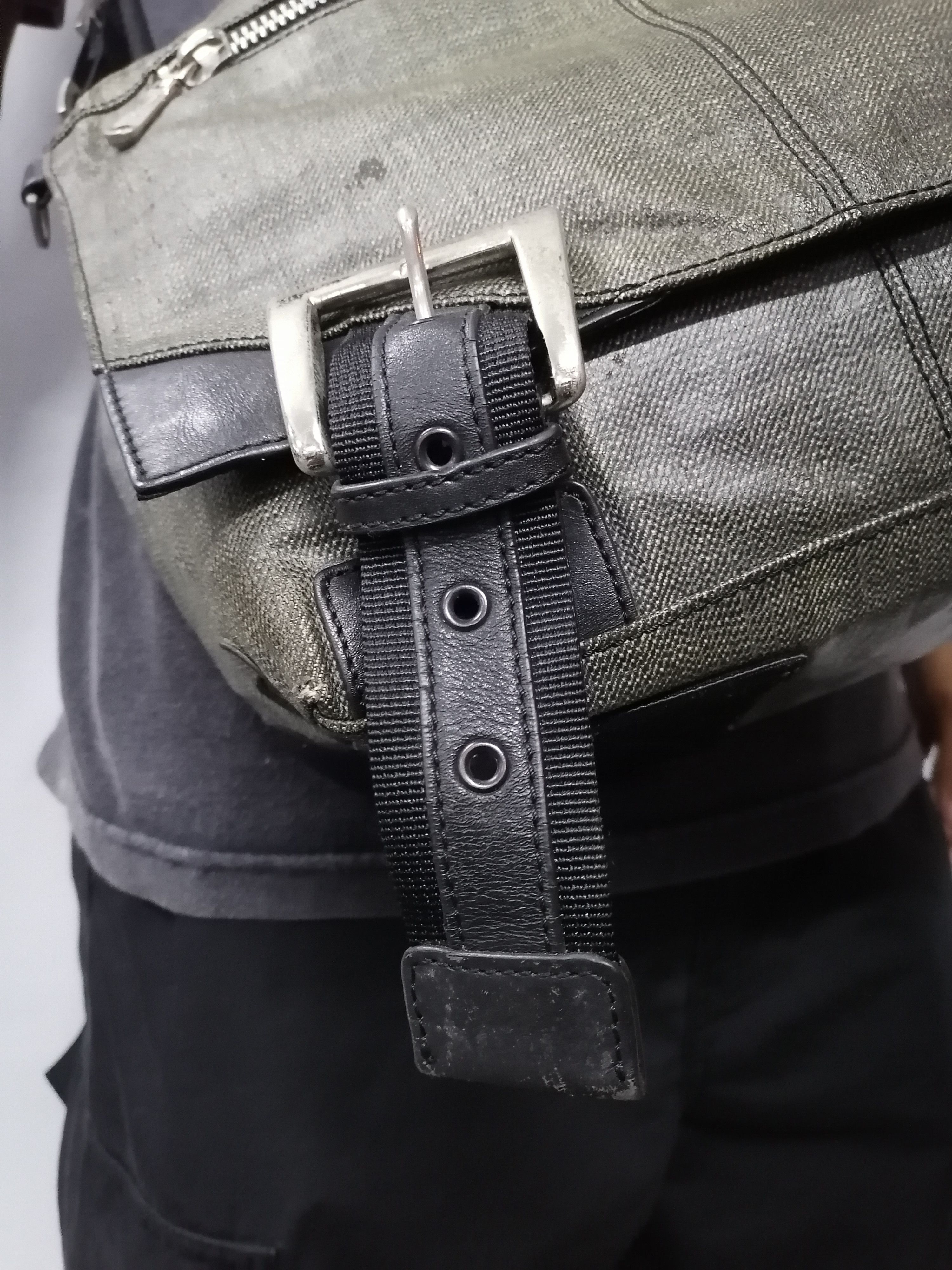 Comme Ca Ism × Japanese Brand Vintage Comme Ca Du Mode Men Waxed Crossbody Bag Size ONE SIZE - 3 Thumbnail