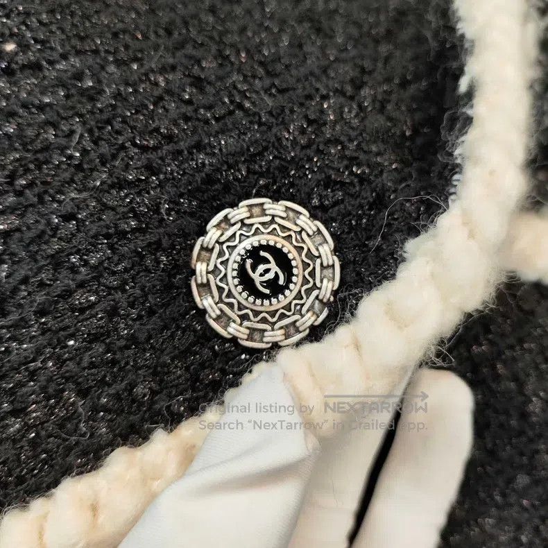 Chanel Chanel Snow series black and white-bordered tweed coat Size XS / US 0-2 / IT 36-38 - 3 Thumbnail