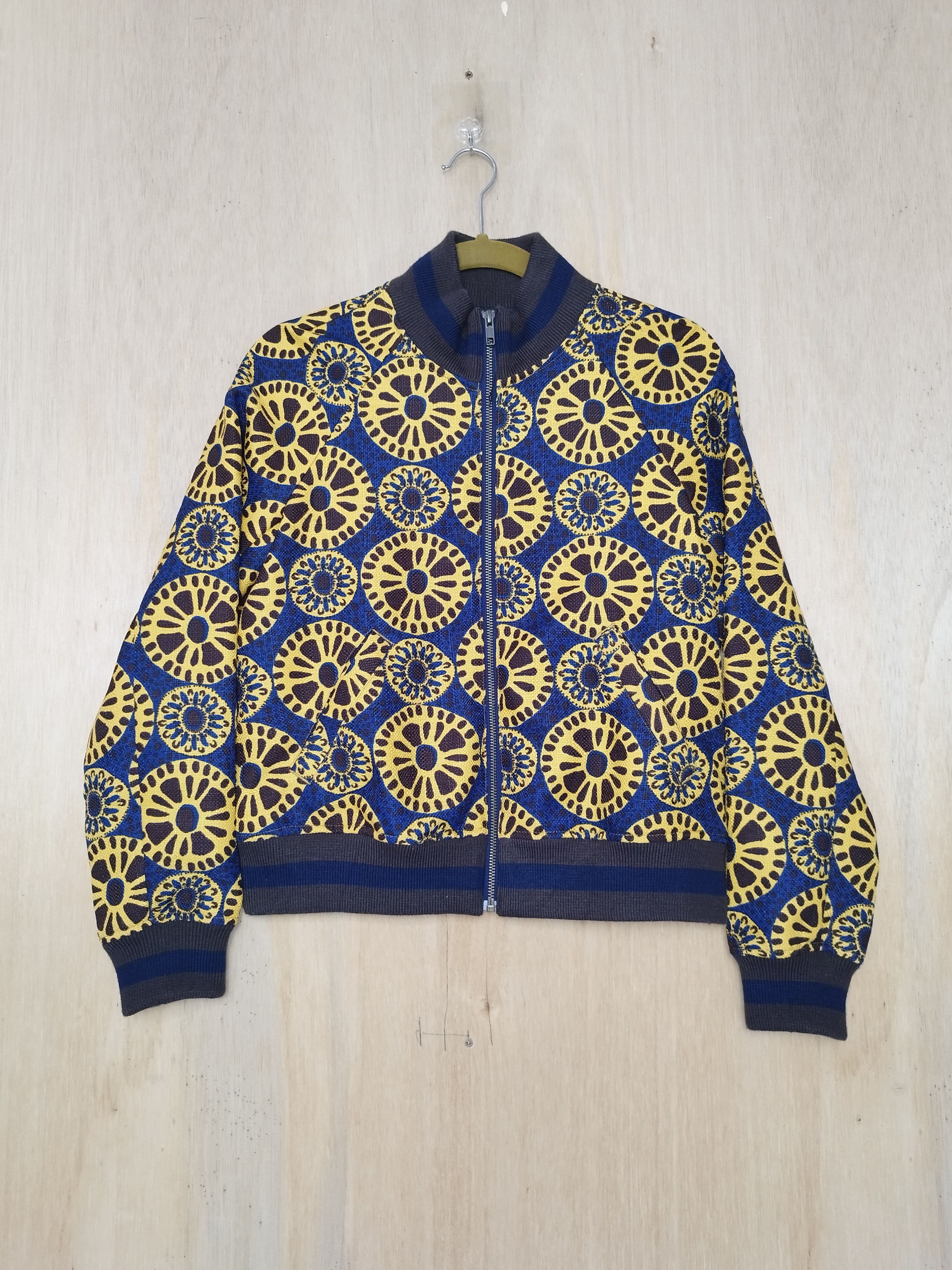 Beams Japan × Beams Plus × Chaos Gone Global BEAMS HEART BOMBER JACKET RETRO PATTERN JACKET Size M / US 6-8 / IT 42-44 - 1 Thumbnail
