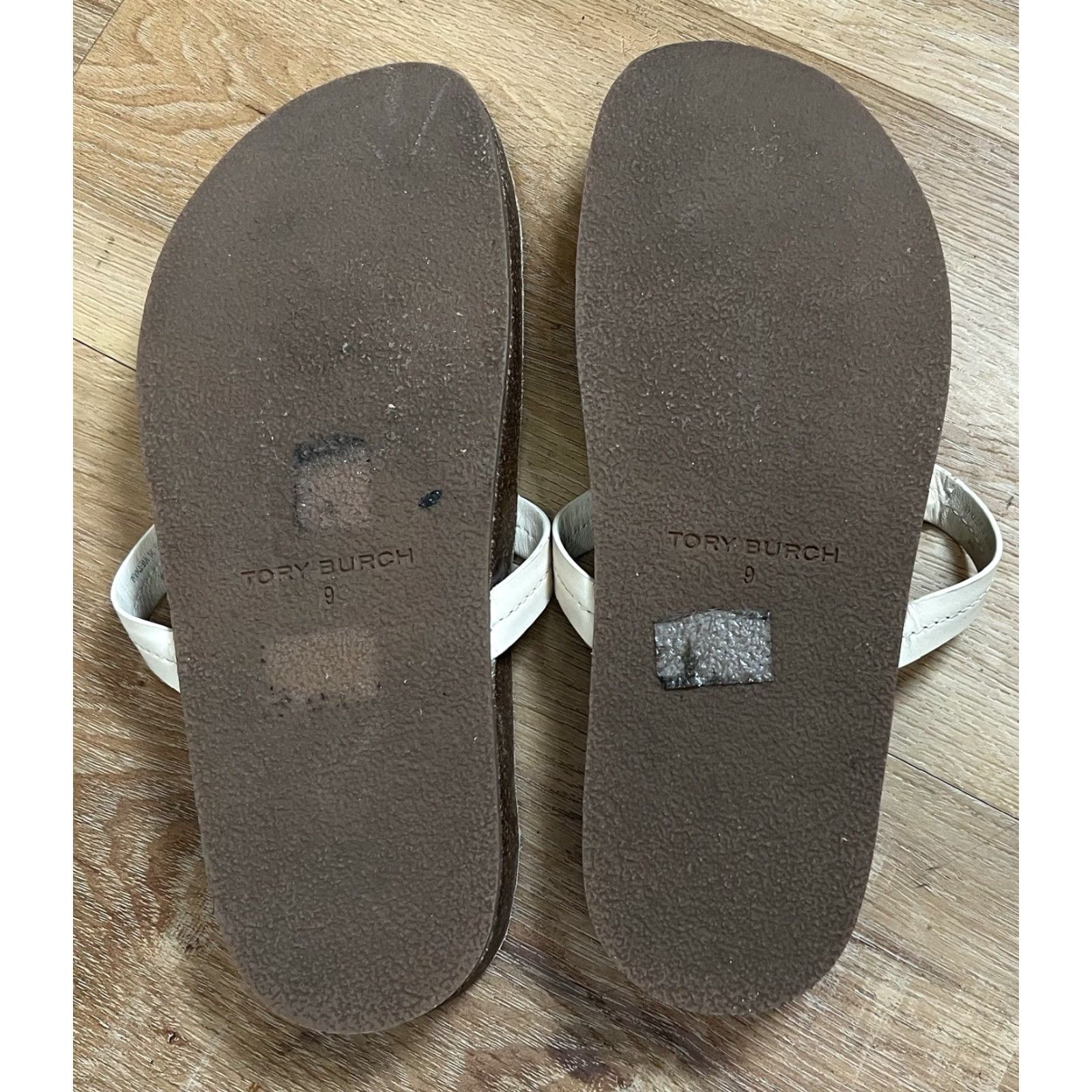 Tory Burch Tory Burch Miller Cloud Leather Sandal Brown 9 Flip Flops Women Sandal Flat Slip On Rubber Leather Straps Logo Miller Cloud Size US 9 / IT 39 - 5 Thumbnail