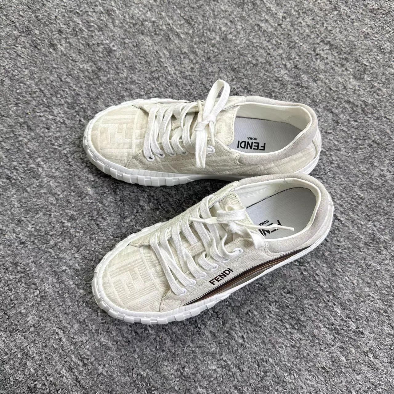 Fendi Fendi All-Over Logo White Platform Sneakers K12 Size US 6.5 / IT 36.5 - 2 Thumbnail