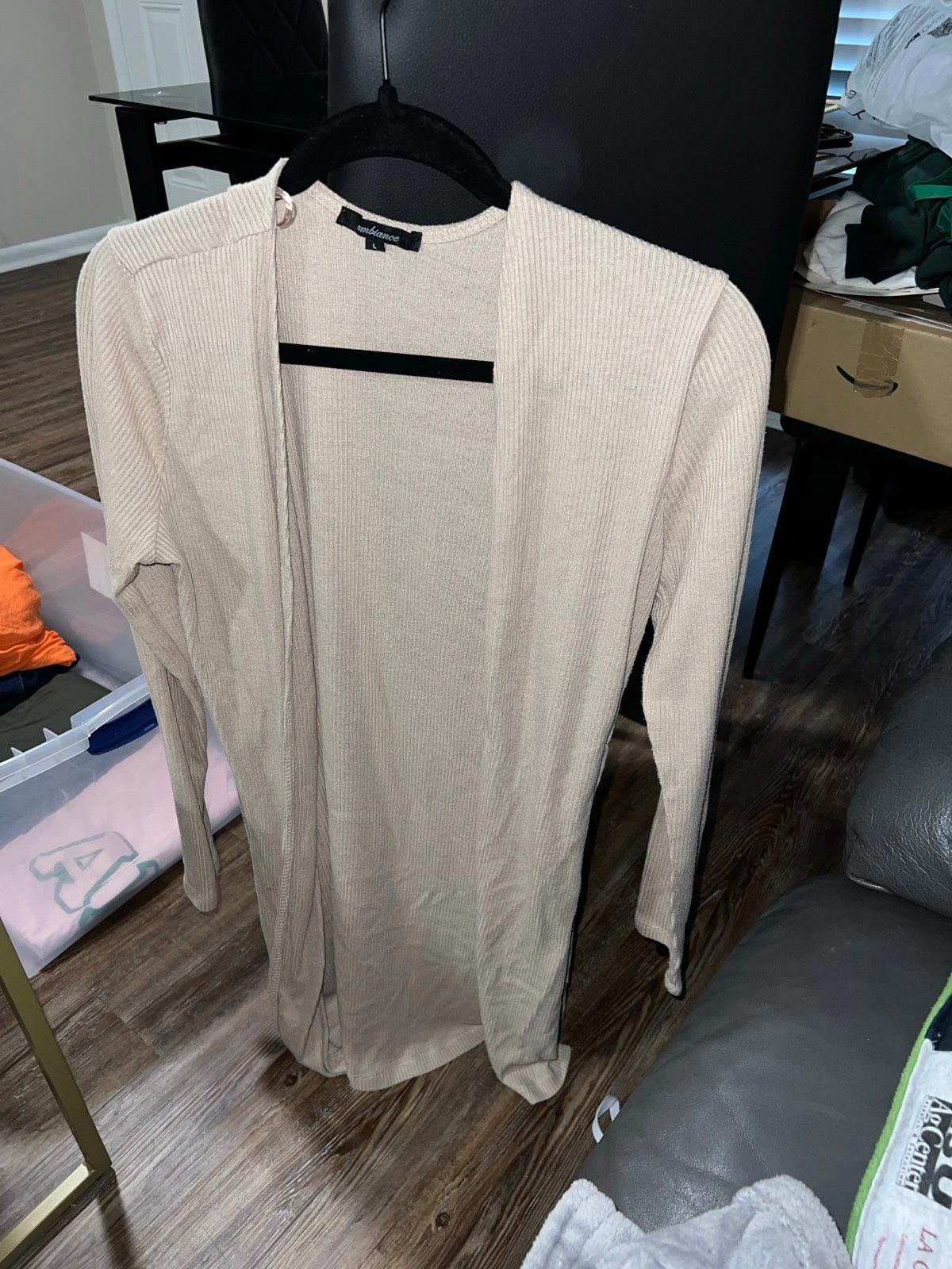 Designer Beige Cardigan Size L / US 10 / IT 46 - 1 Thumbnail