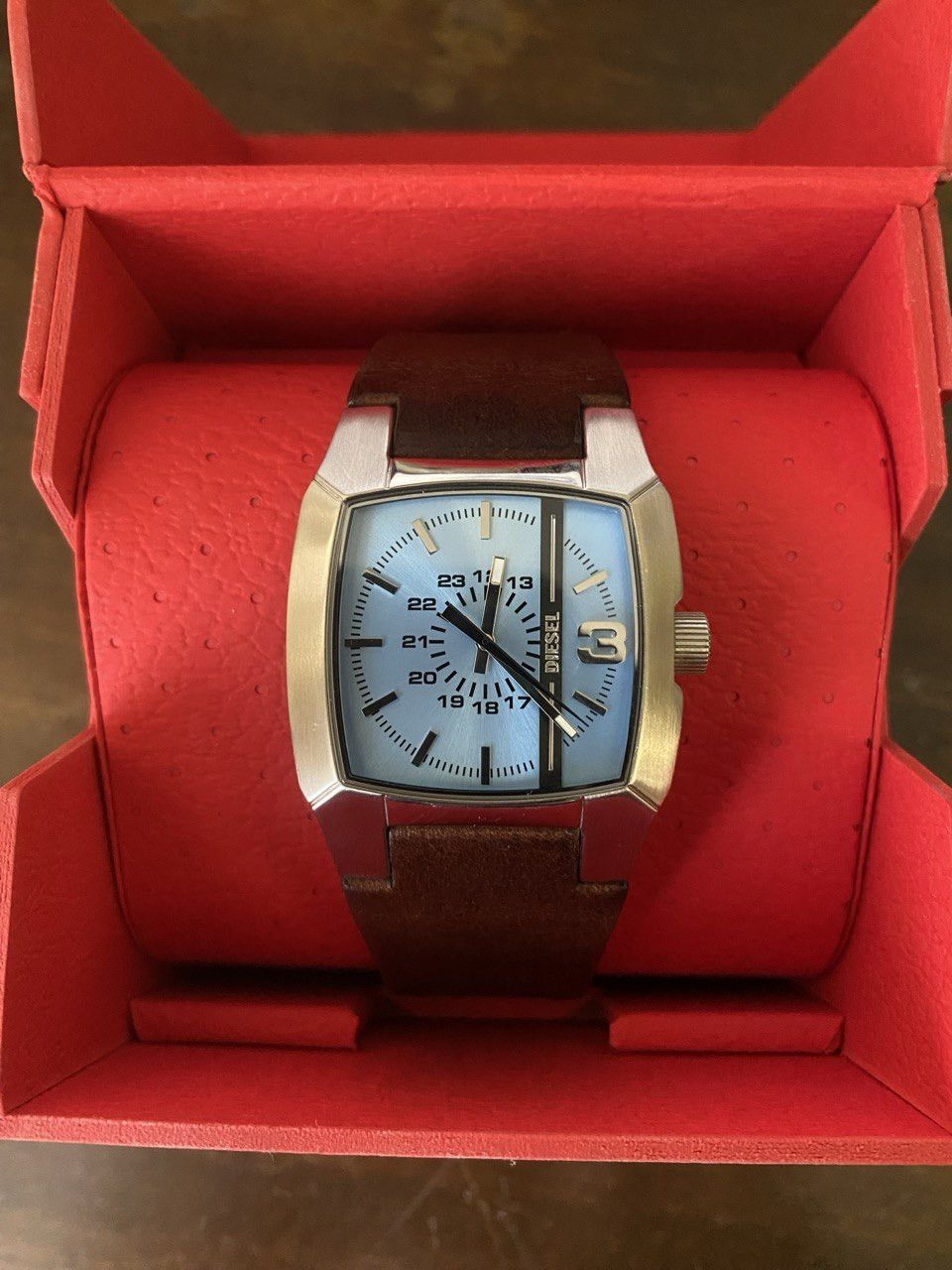 Diesel Diesel Cliffhanger Three Hand Leather Watch DZ1998 with box Size ONE SIZE - 1 Thumbnail