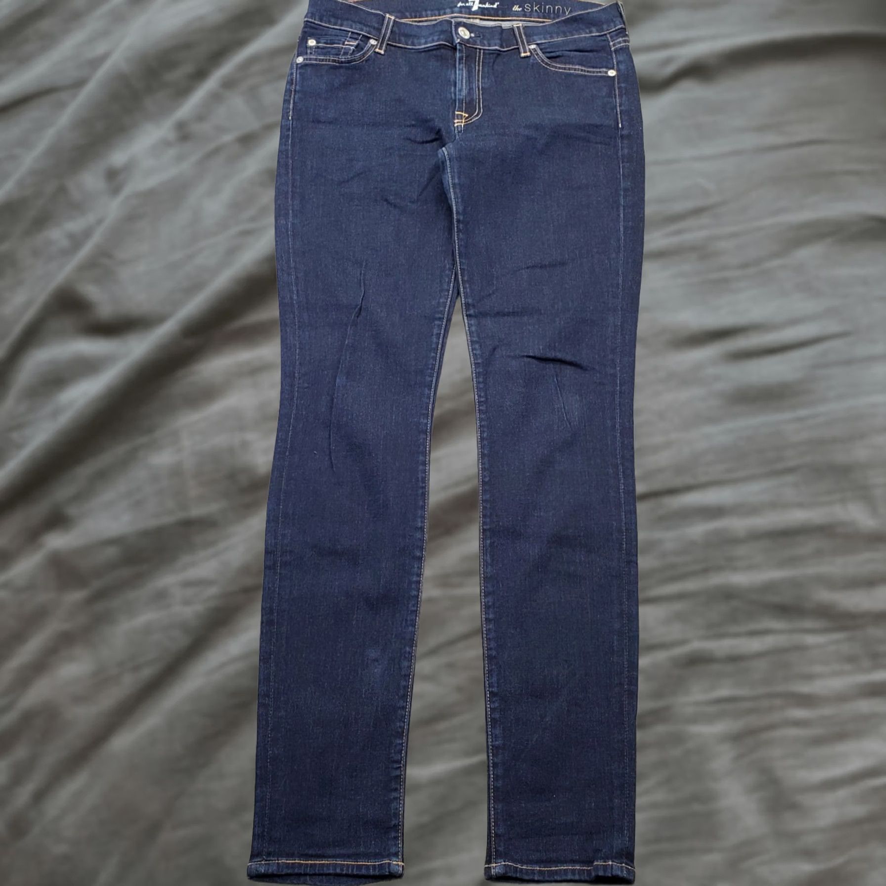 7 For All Mankind 7 for All Mankind Skinny Jeans Womens 31 Blue Denim Dark Wash Contract Stitch Size 24" / US 00 / IT 34 - 1 Thumbnail
