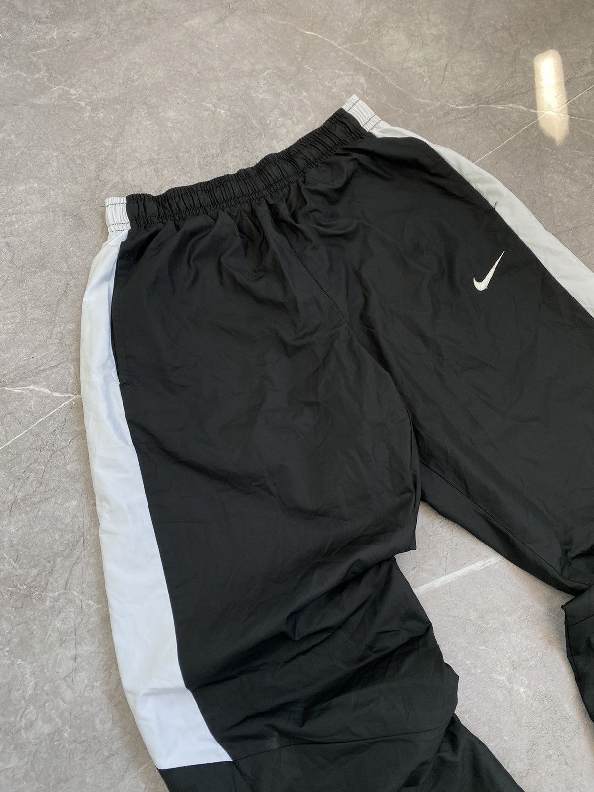 Nike Vintage Y2K Nike Nylon Baggy Drill Swoosh Oversized Pants Size US 31 - 3 Thumbnail